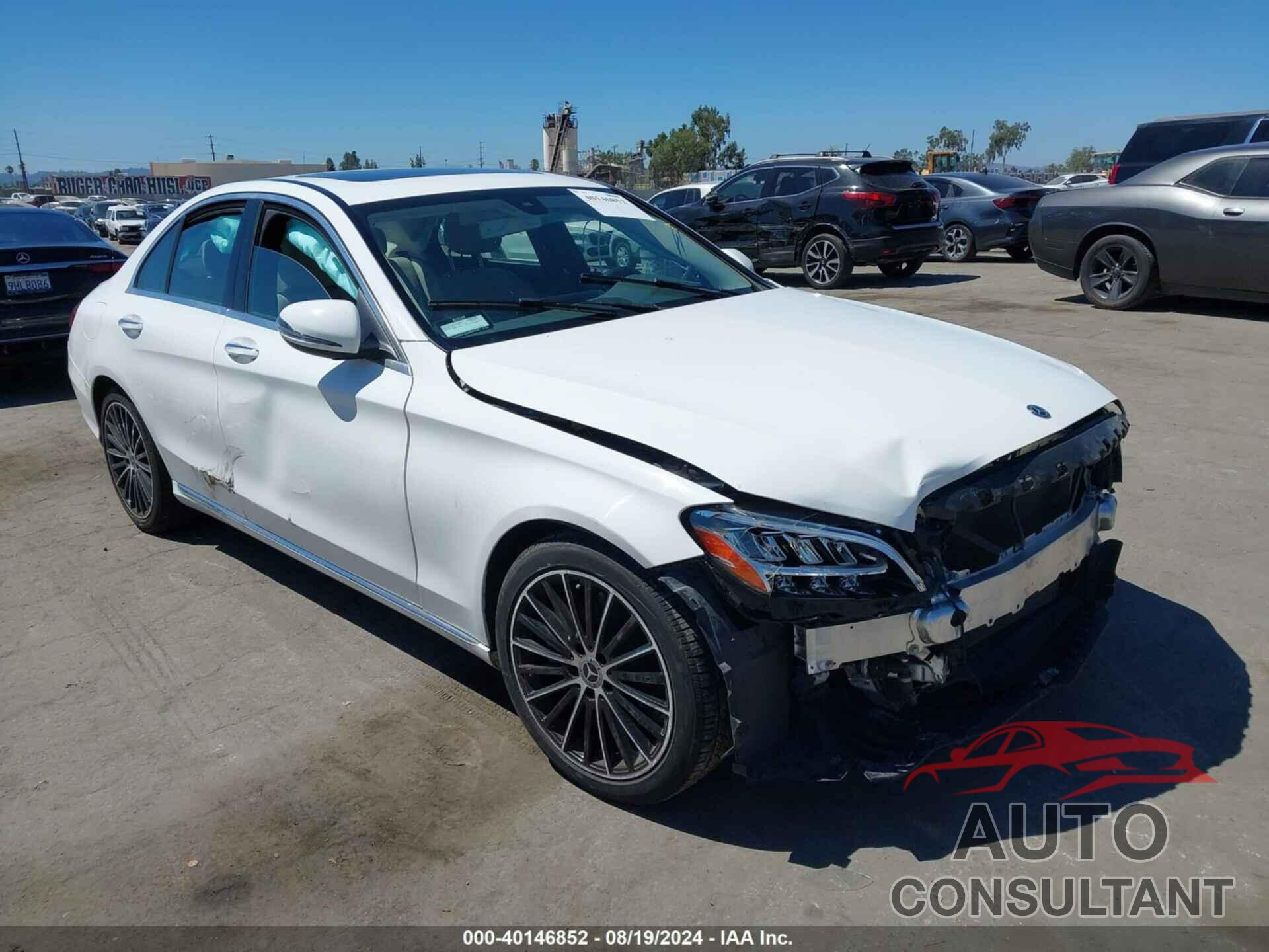 MERCEDES-BENZ C 300 2019 - 55SWF8DB0KU306587