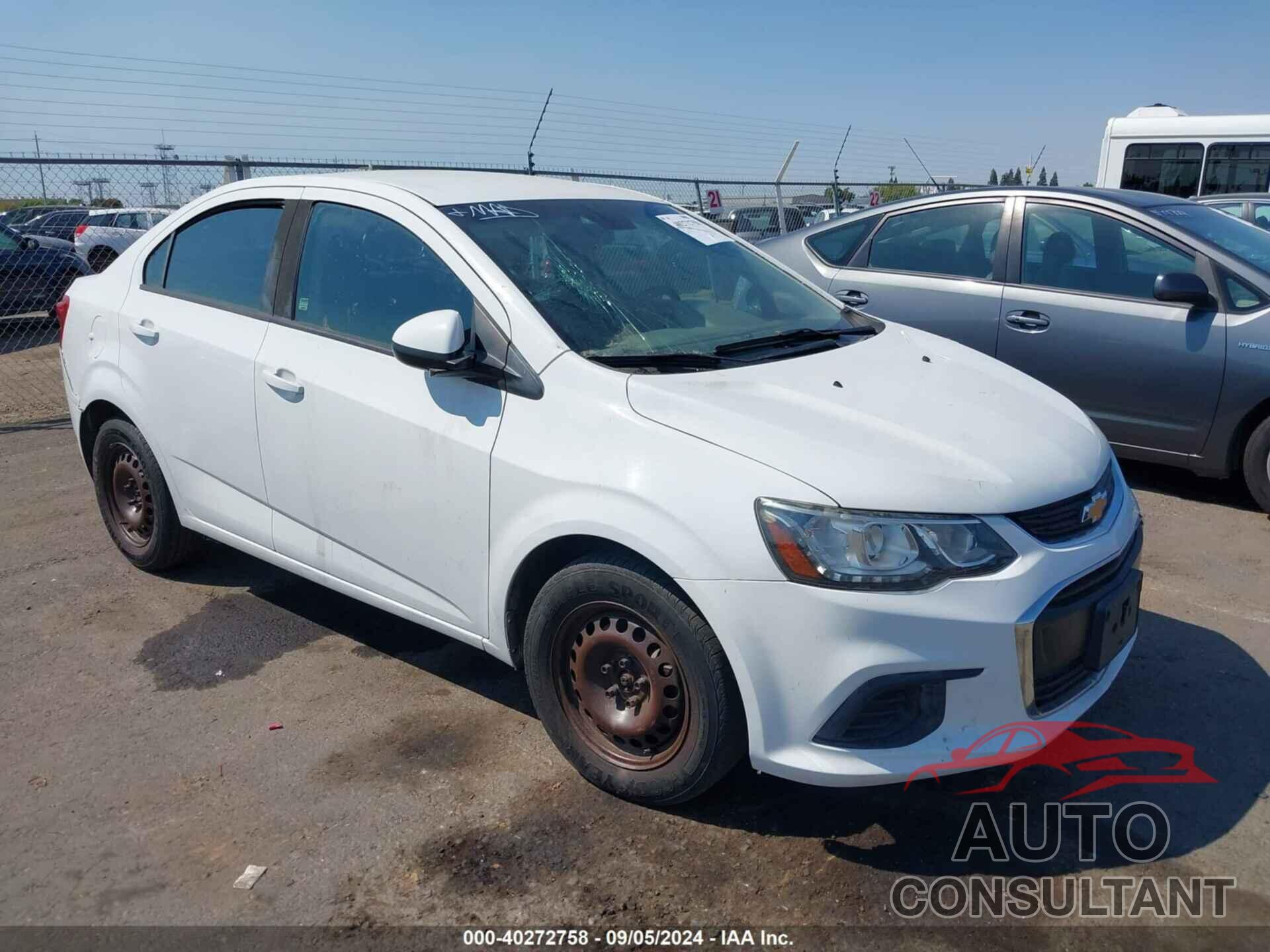 CHEVROLET SONIC 2017 - 1G1JB5SG2H4103651