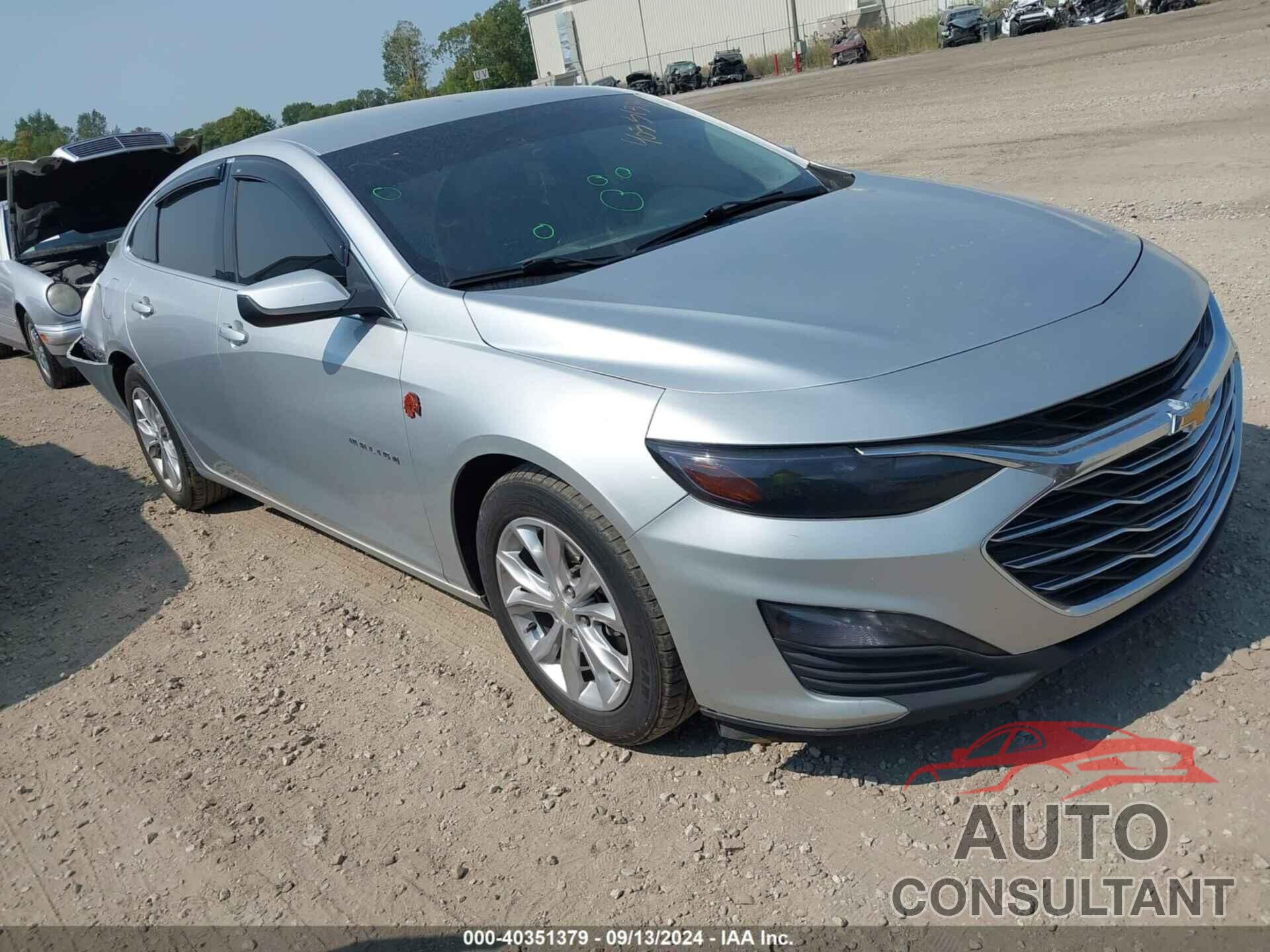 CHEVROLET MALIBU 2019 - 1G1ZD5ST5KF211798