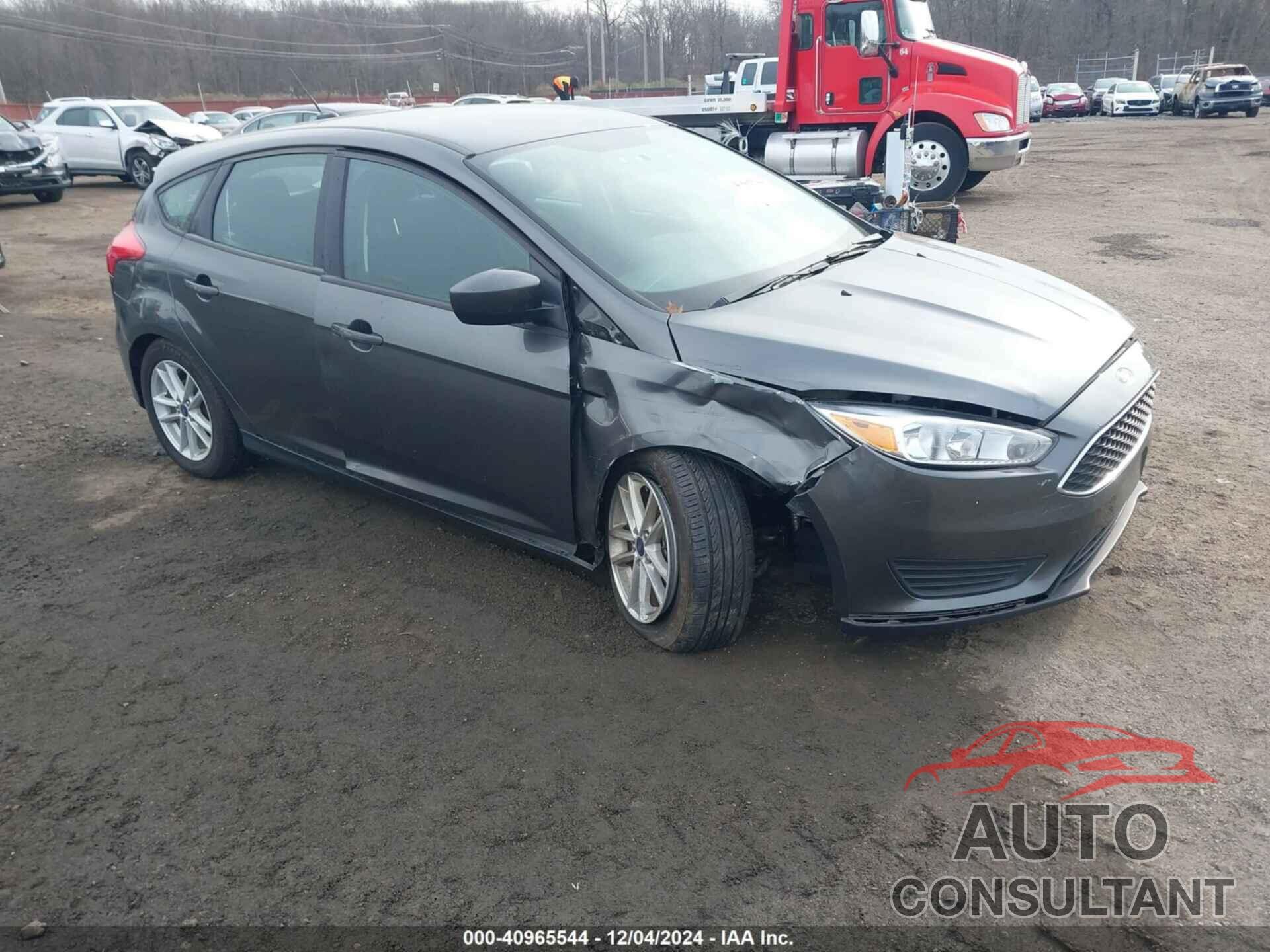 FORD FOCUS 2018 - 1FADP3K20JL283938