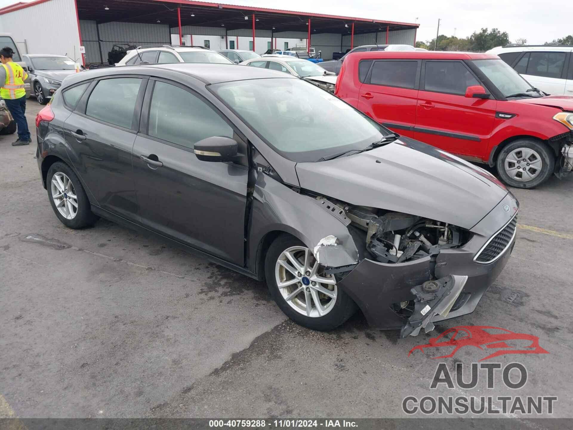 FORD FOCUS 2017 - 1FADP3K27HL318839