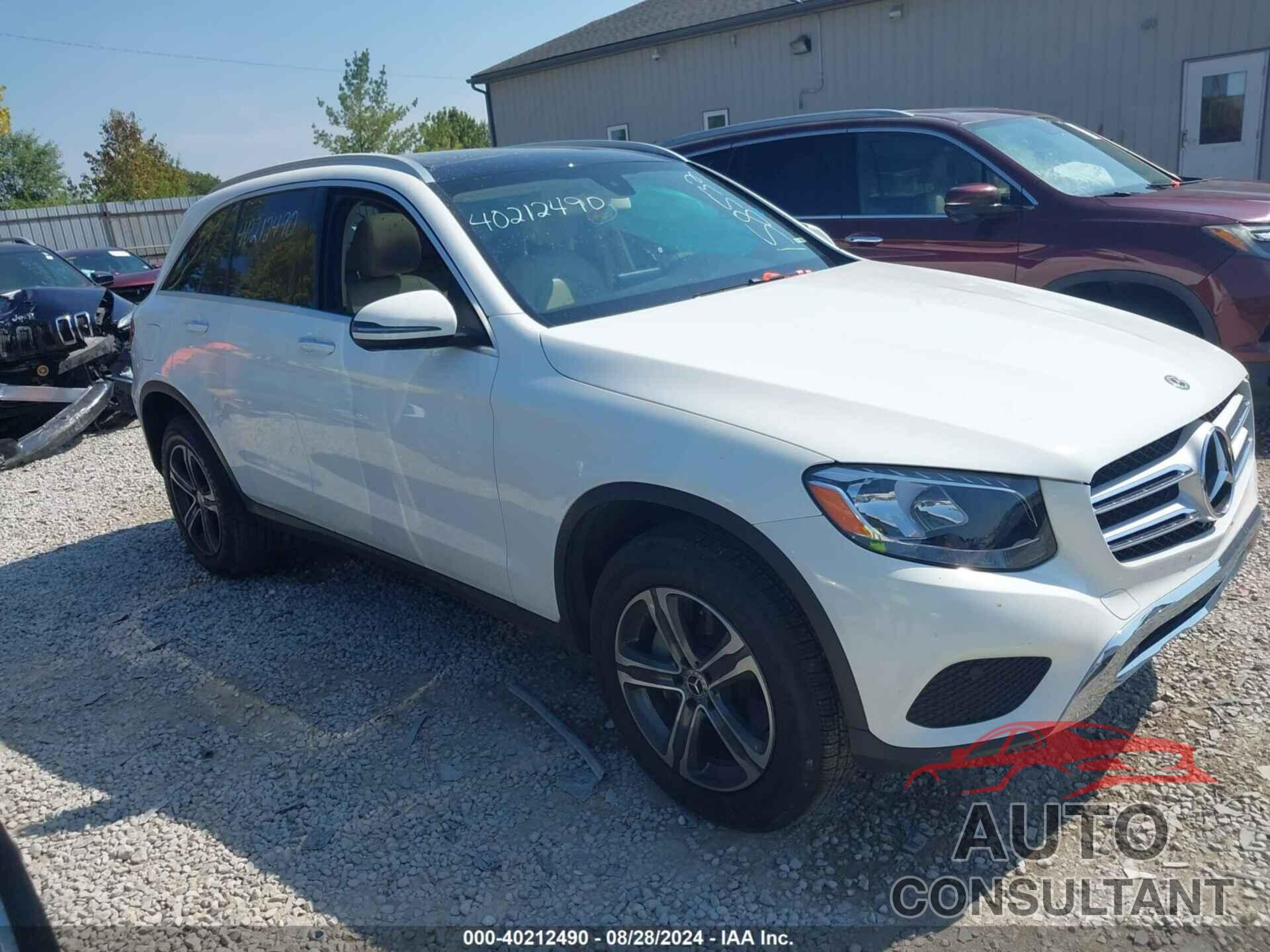 MERCEDES-BENZ GLC 300 2019 - WDC0G4KB7KV158532