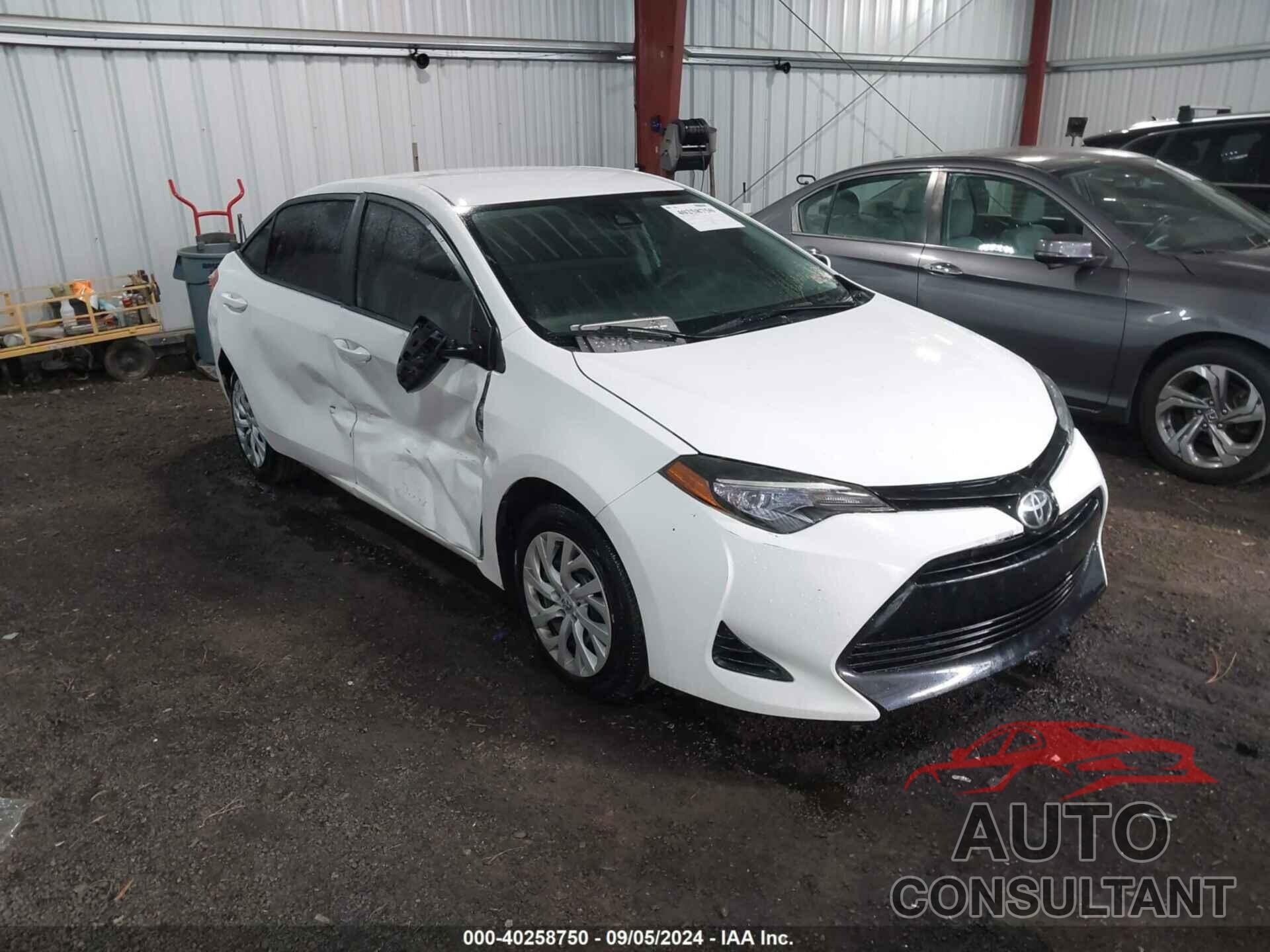 TOYOTA COROLLA 2017 - 5YFBURHE7HP644257