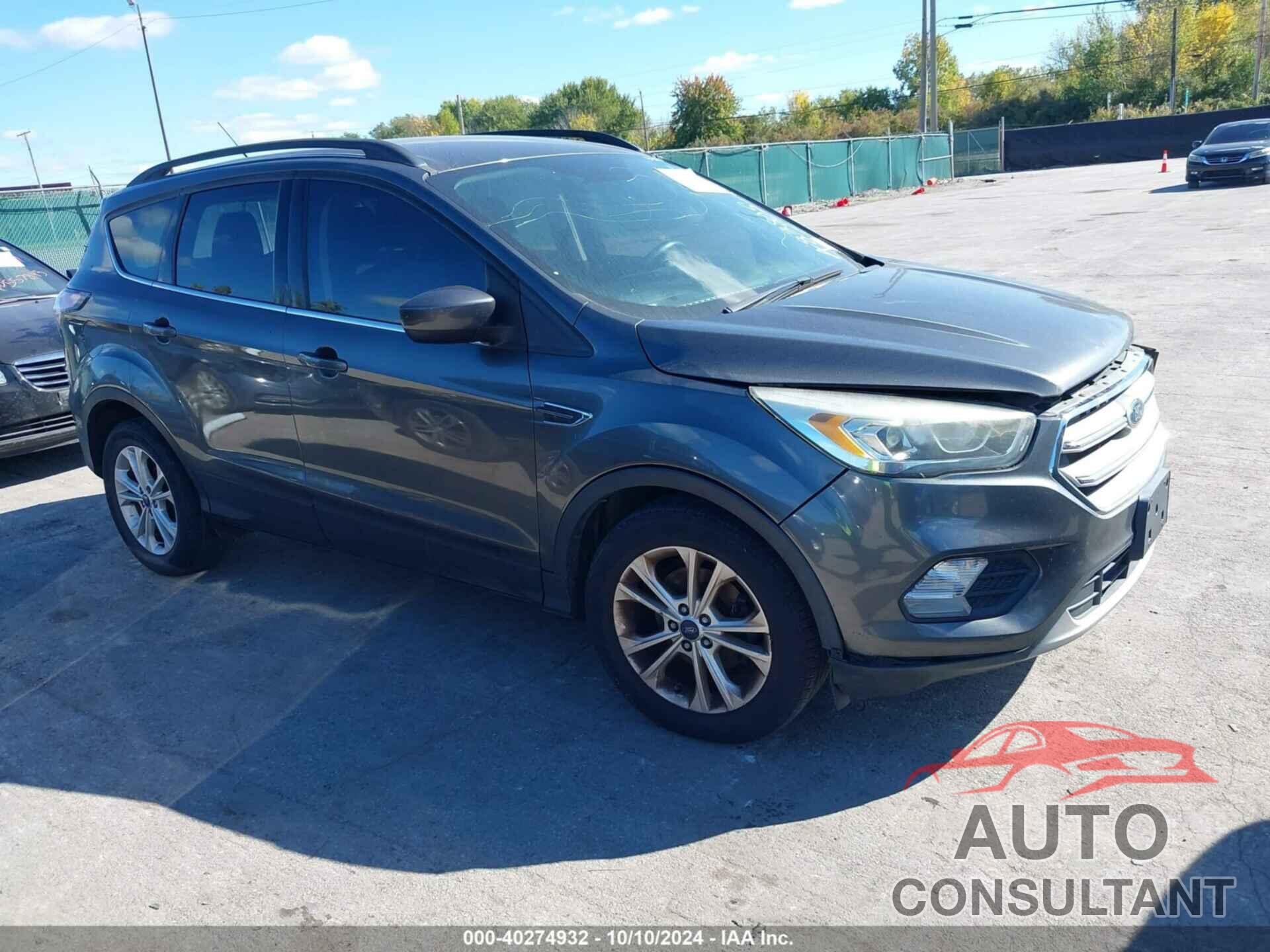 FORD ESCAPE 2017 - 1FMCU0GD1HUA83805