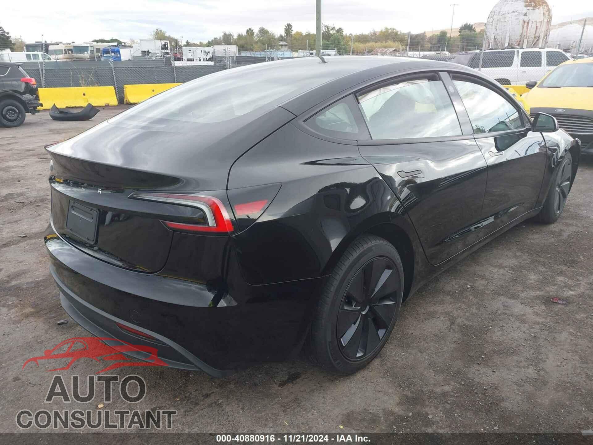 TESLA MODEL 3 2024 - 5YJ3E1EA3RF847289