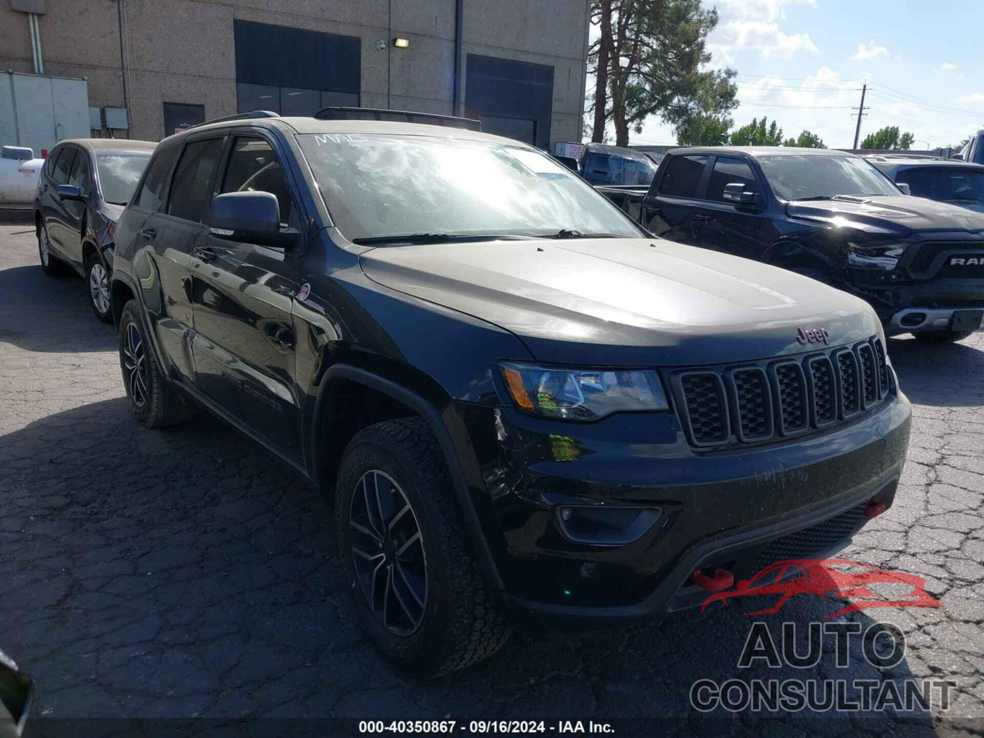 JEEP GRAND CHEROKEE 2019 - 1C4RJFLT2KC638538