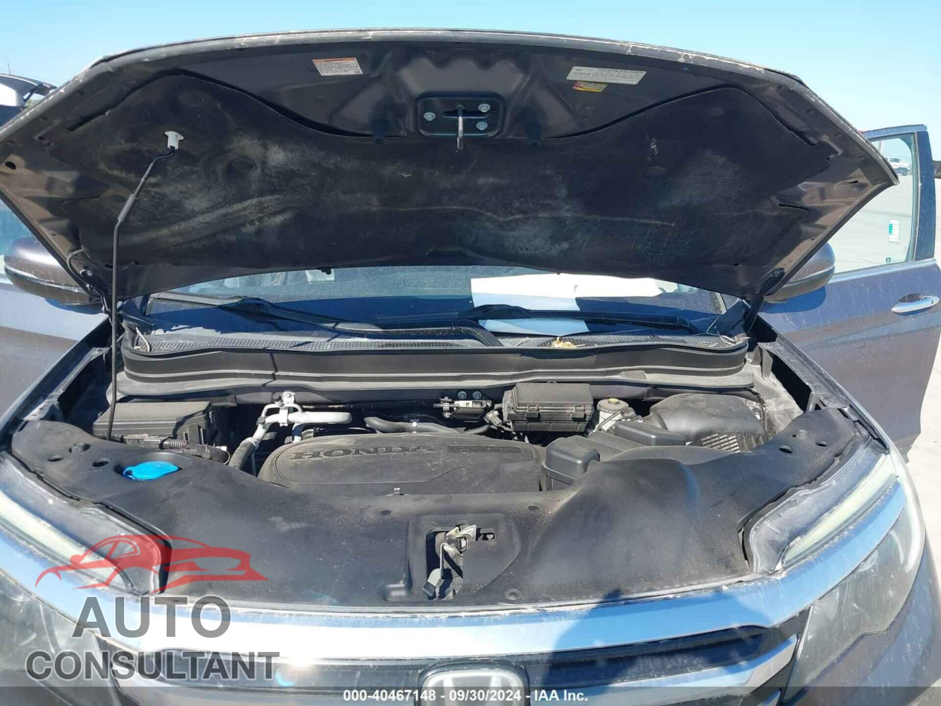 HONDA PILOT 2017 - 5FNYF6H06HB103994