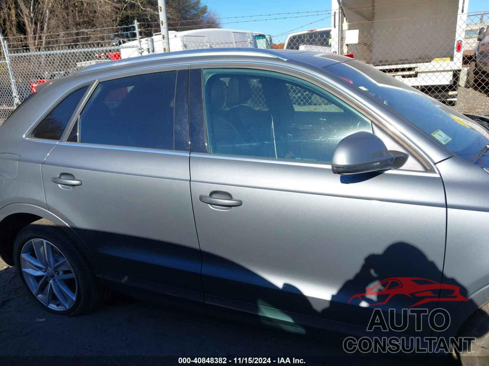 AUDI Q3 2017 - WA1JCCFS4HR016581