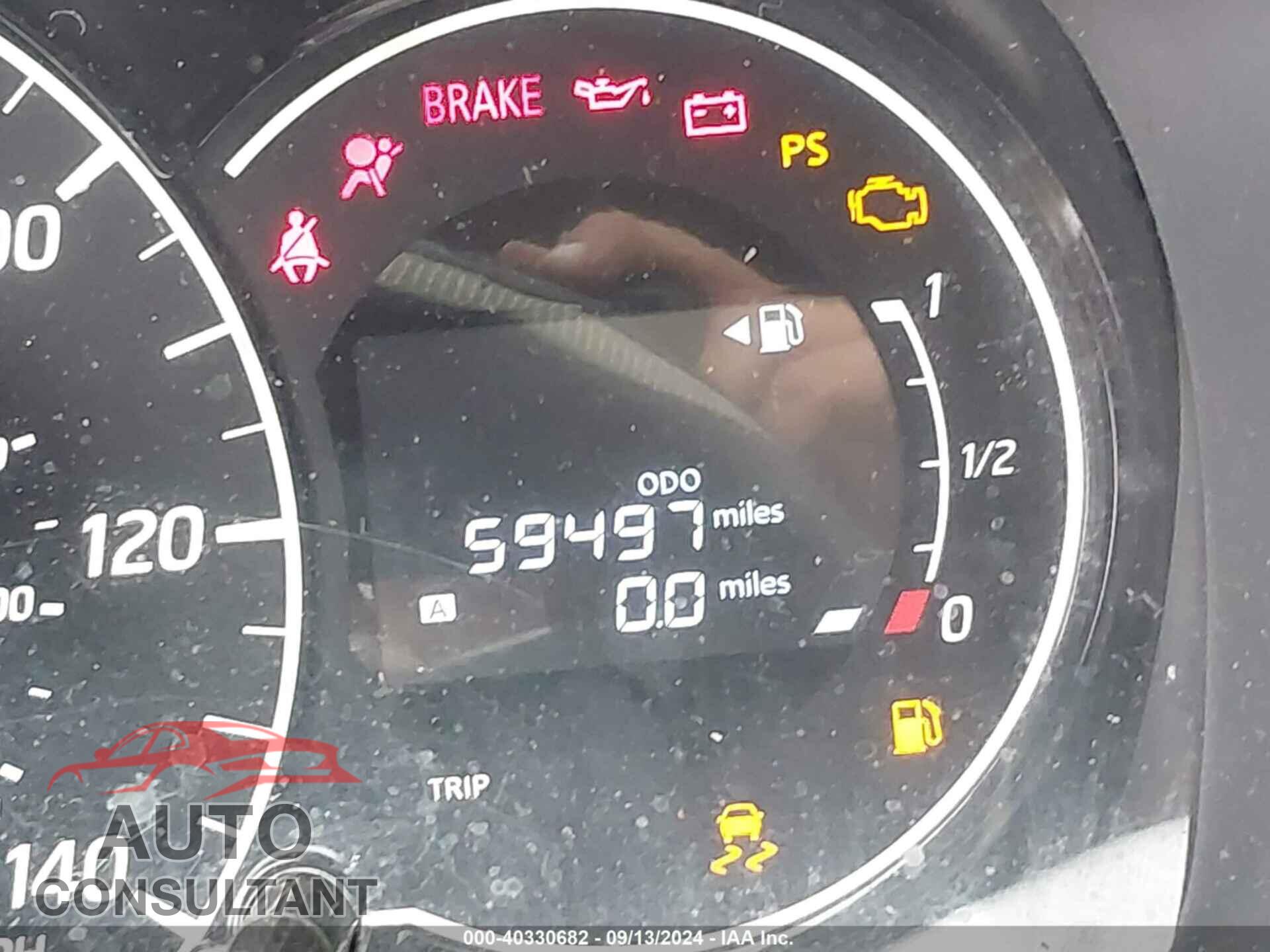 NISSAN VERSA NOTE 2017 - 3N1CE2CP3HL378902