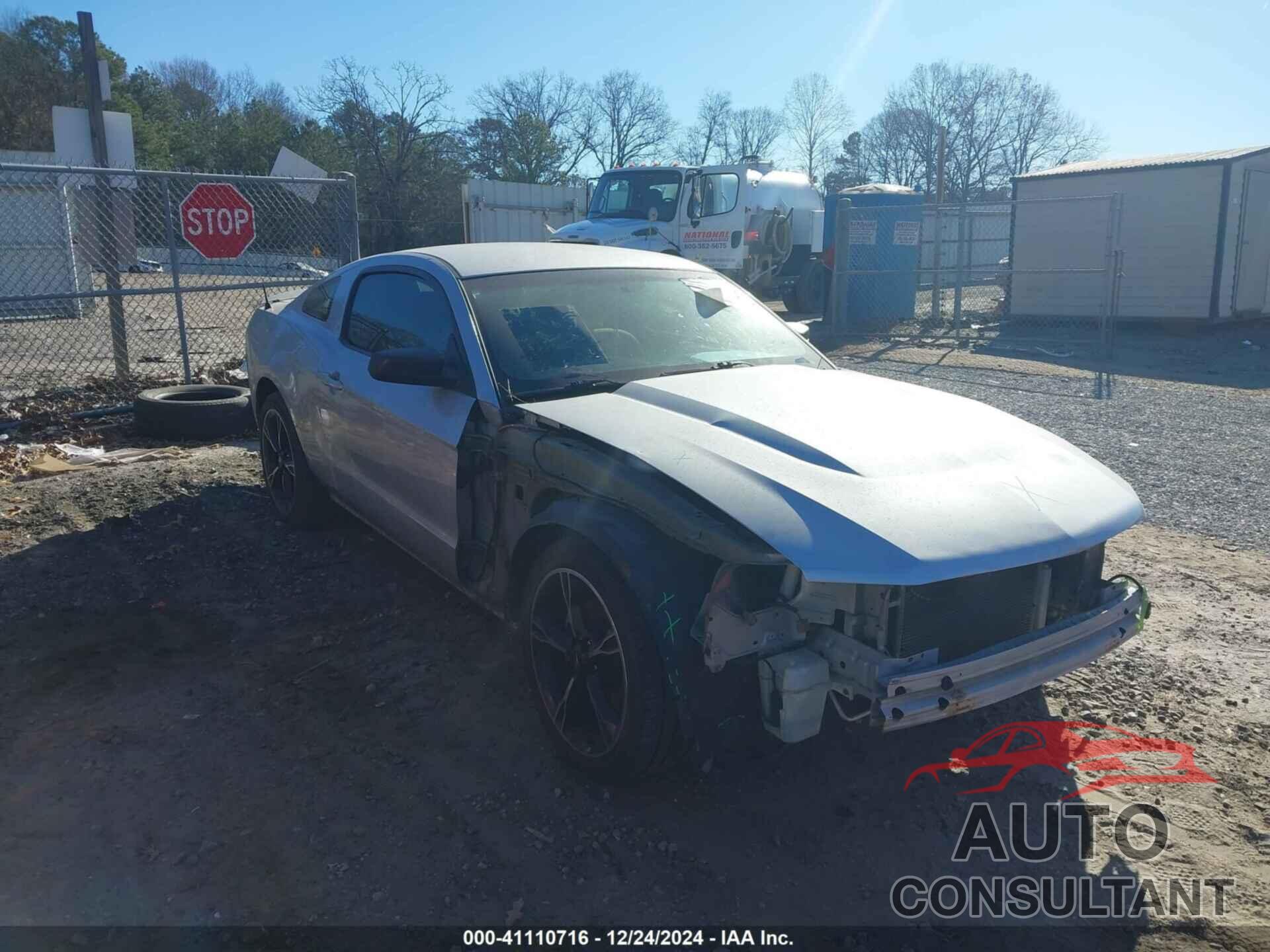 FORD MUSTANG 2011 - 1ZVBP8AM0B5105676