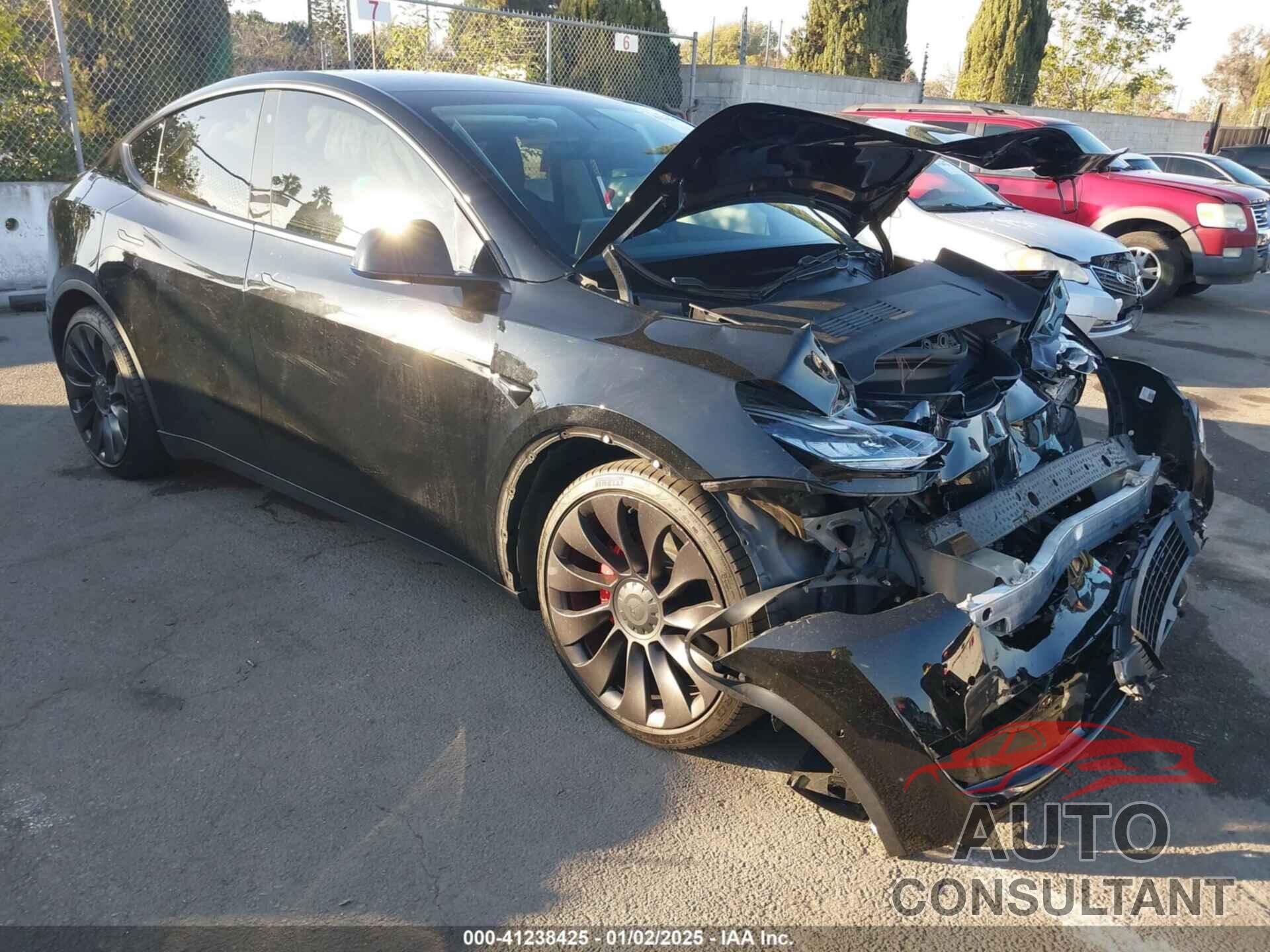 TESLA MODEL Y 2020 - 5YJYGDEF2LF039987