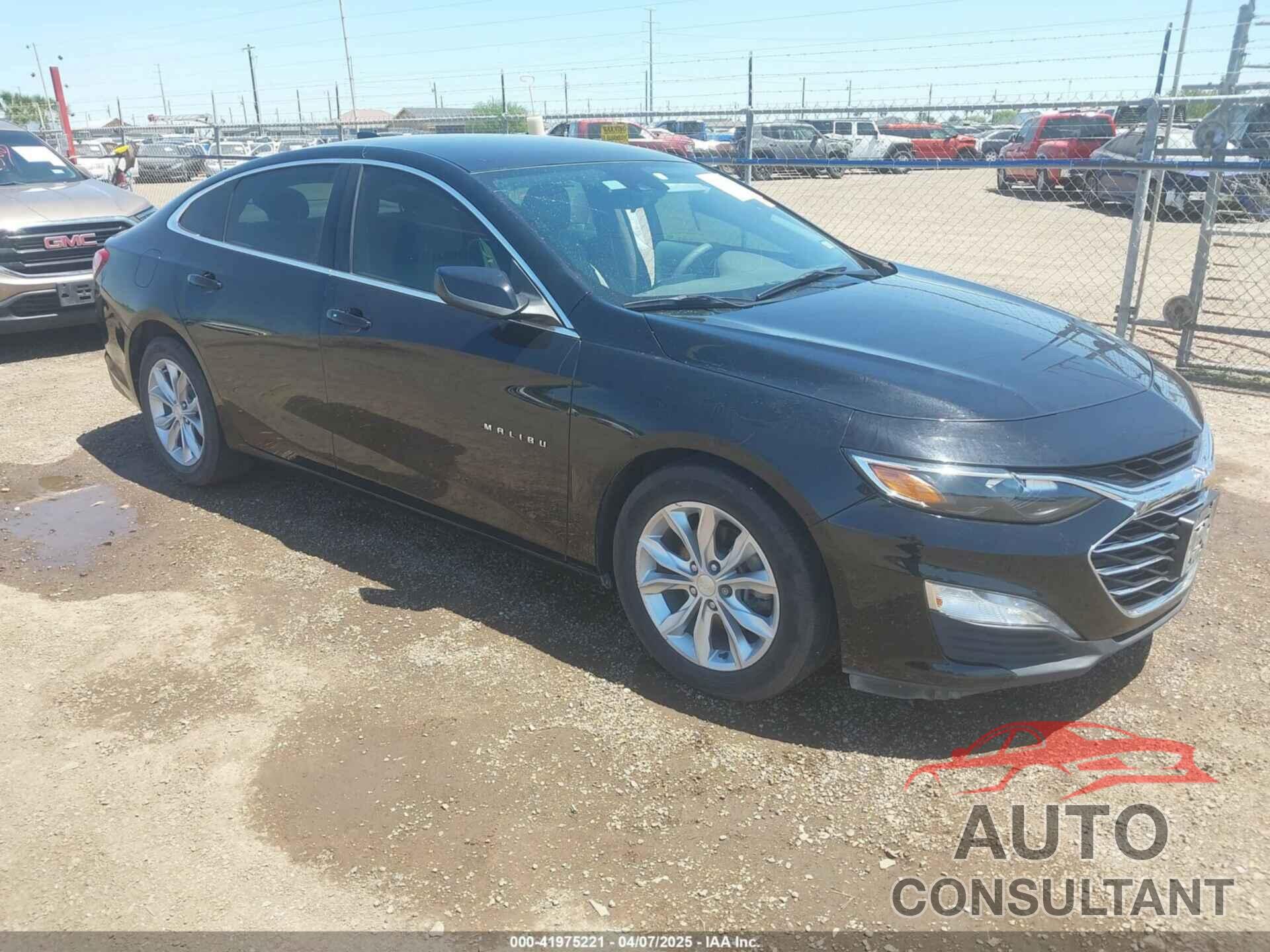 CHEVROLET MALIBU 2019 - 1G1ZD5ST0KF117828
