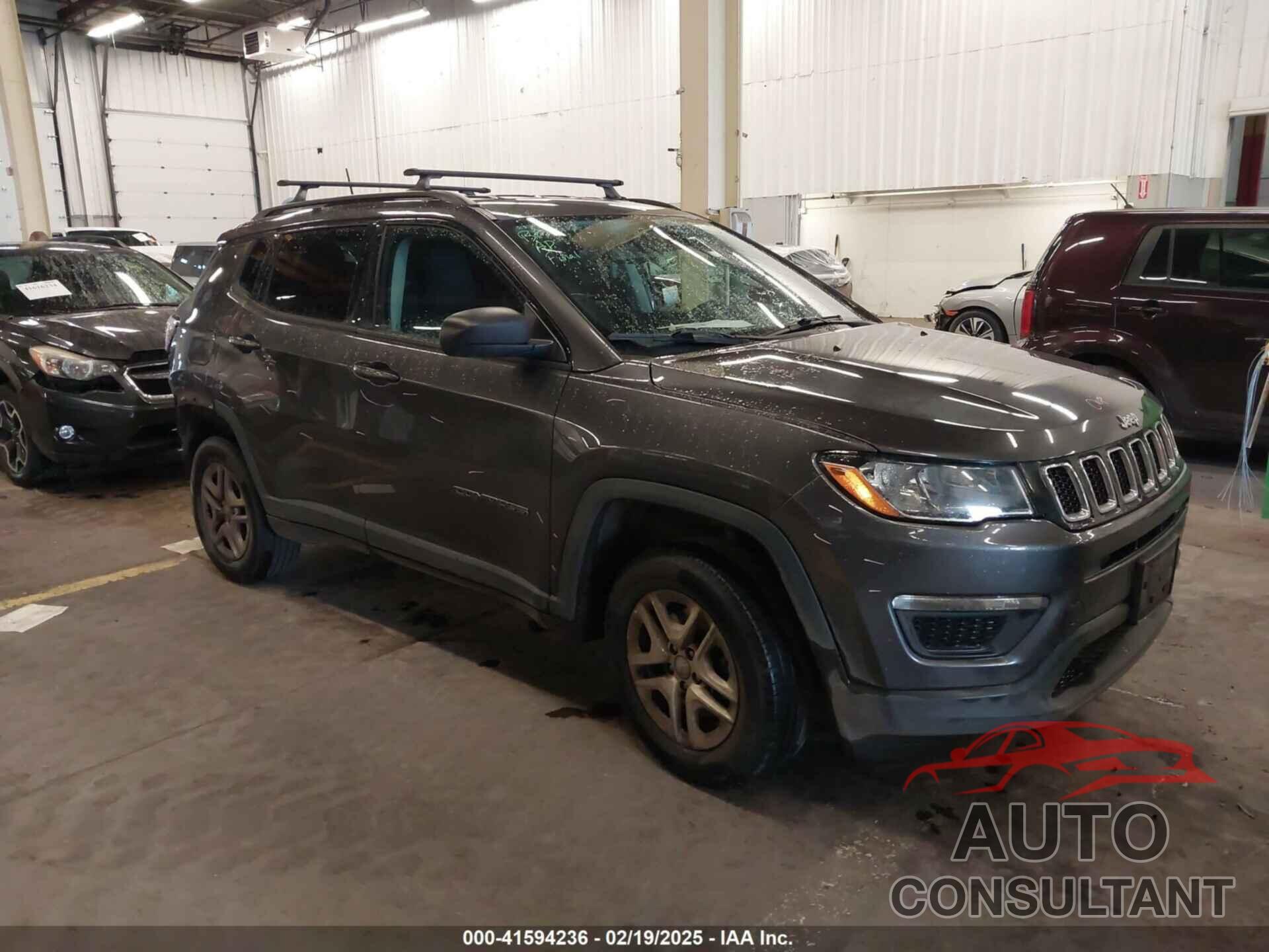 JEEP COMPASS 2018 - 3C4NJDAB1JT492665