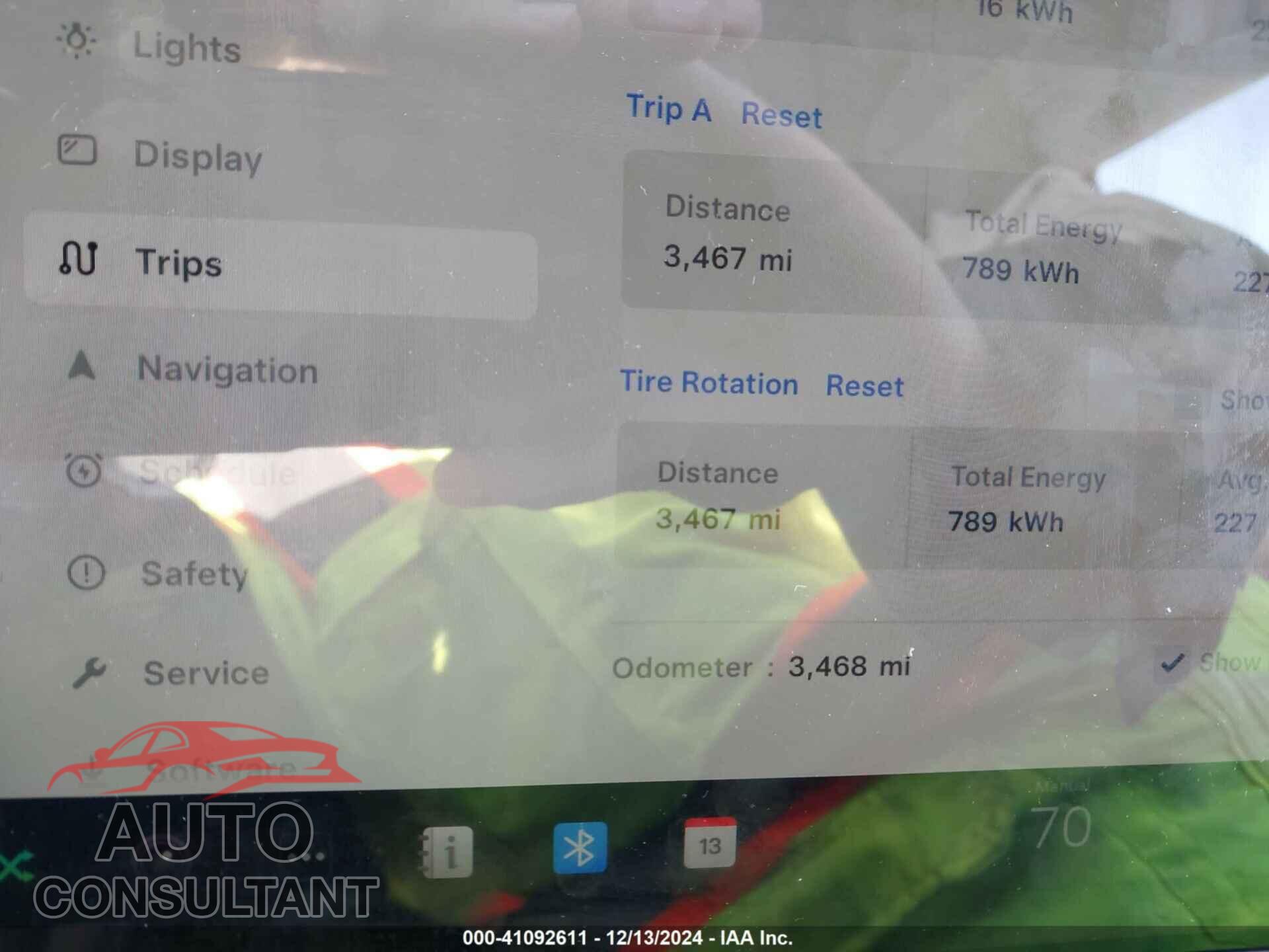 TESLA MODEL 3 2024 - 5YJ3E1EA8RF828740