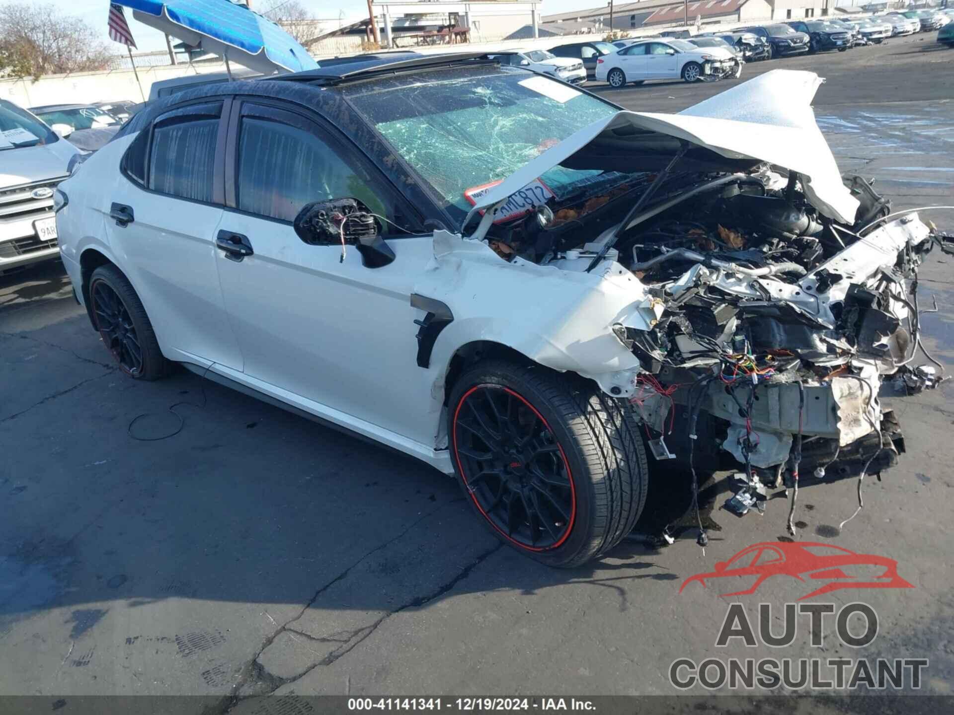 TOYOTA CAMRY 2022 - 4T1KZ1AK3NU065294