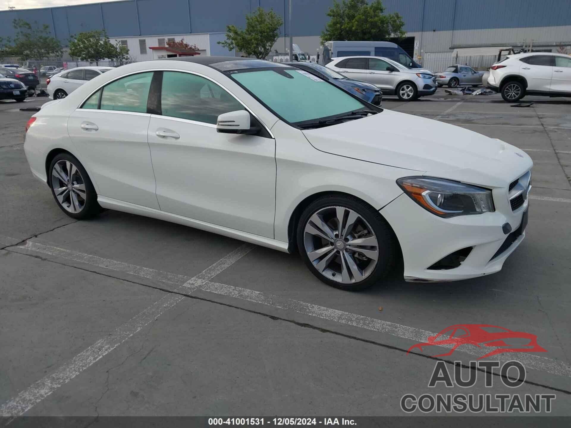 MERCEDES-BENZ CLA 250 2014 - WDDSJ4EB9EN037362