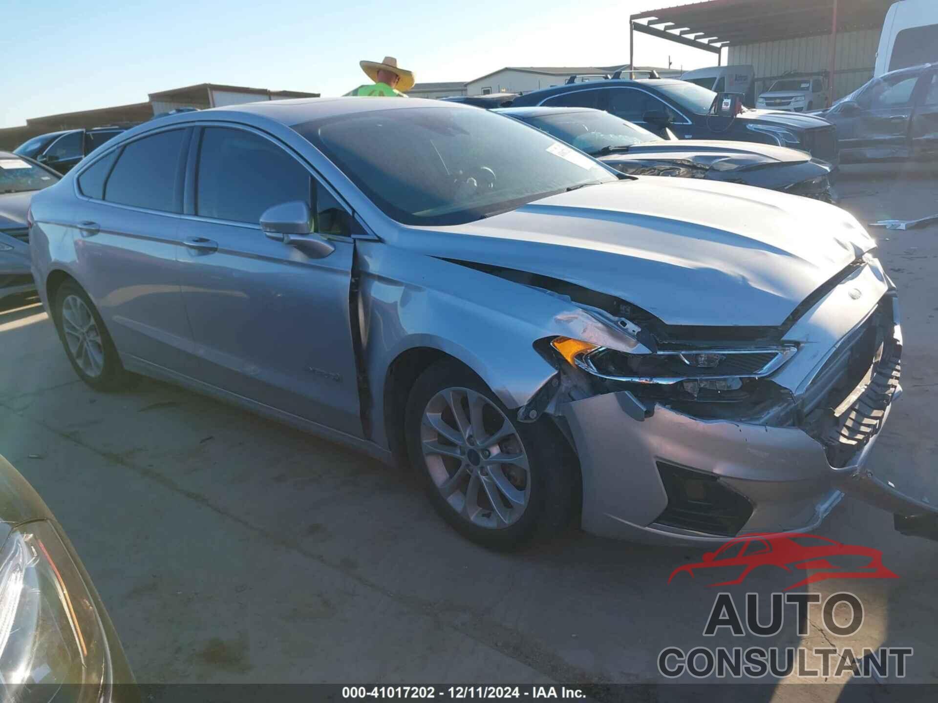 FORD FUSION HYBRID 2019 - 3FA6P0MU5KR149726