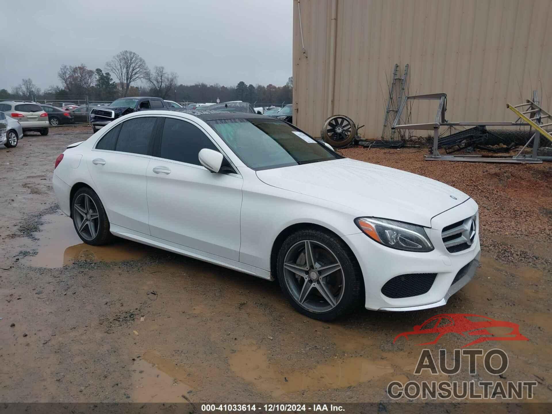 MERCEDES-BENZ C 300 2015 - 55SWF4KB5FU023507