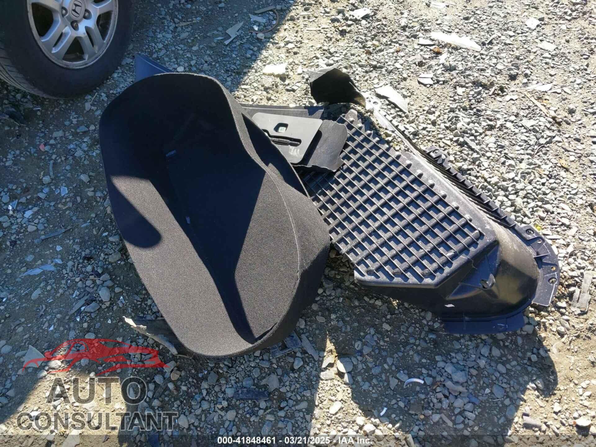 TESLA MODEL S 2024 - 5YJSA1E54RF545729