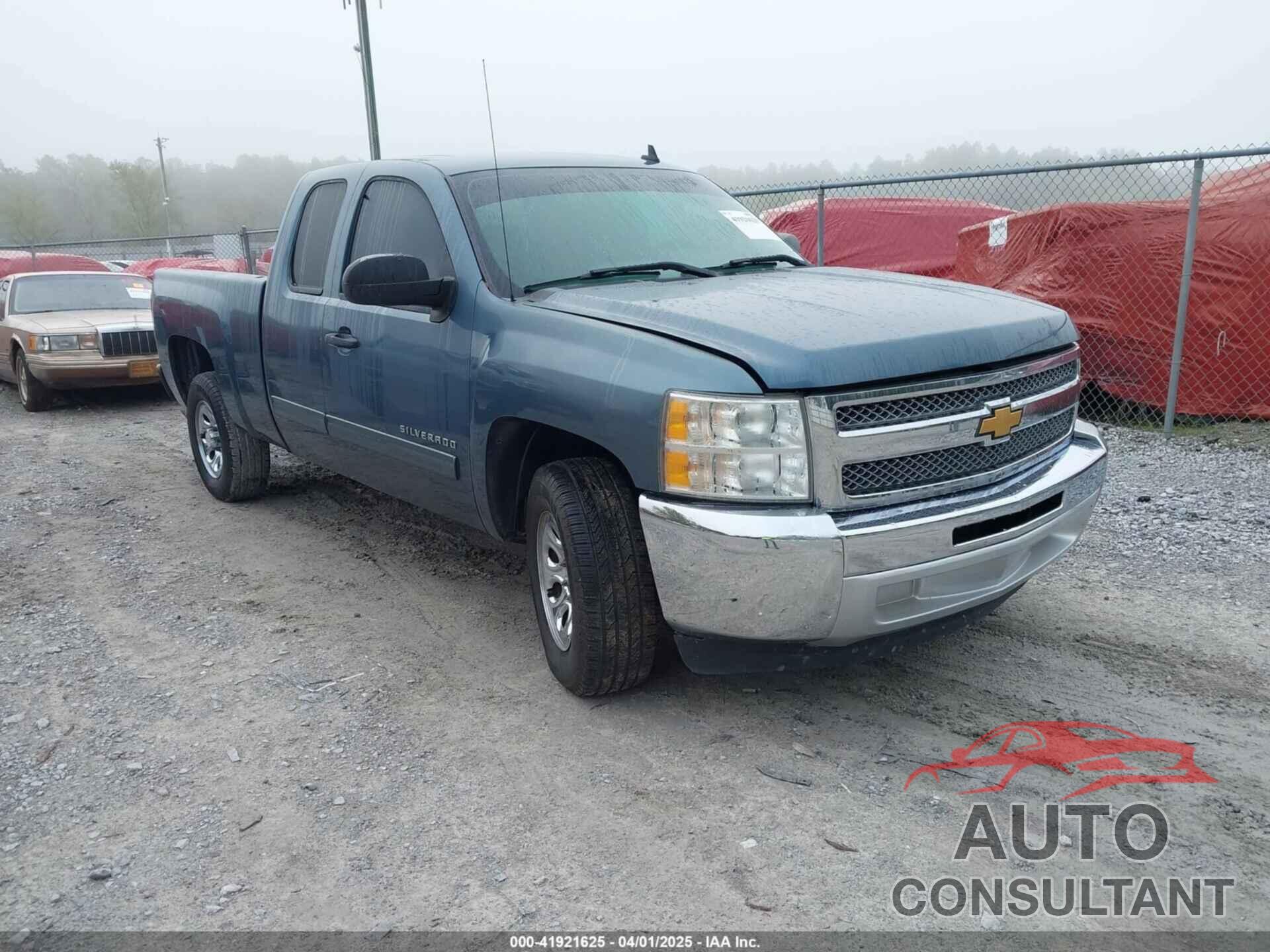 CHEVROLET SILVERADO 1500 2012 - 1GCRCREA9CZ350487