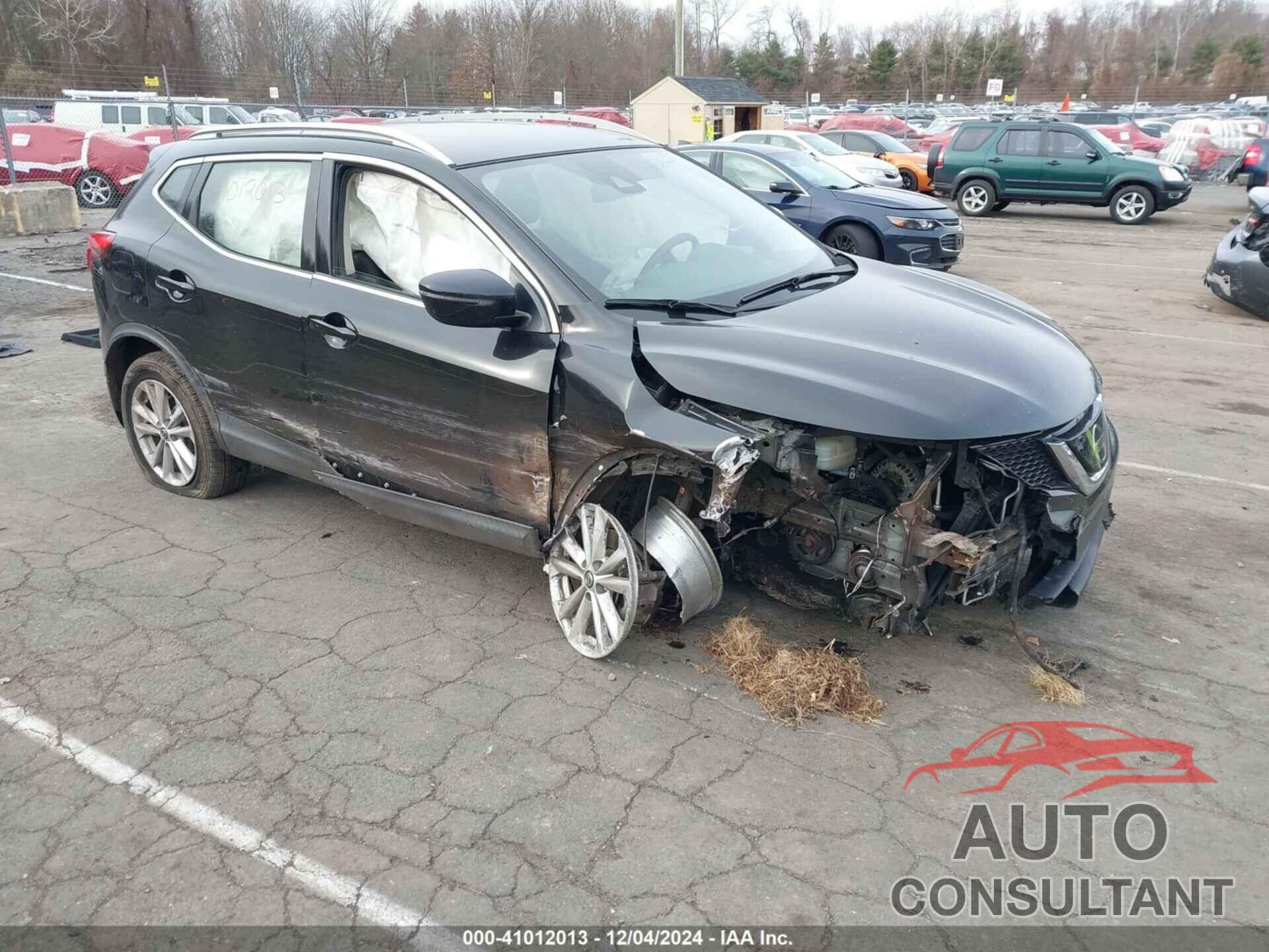 NISSAN ROGUE SPORT 2019 - JN1BJ1CR8KW321471