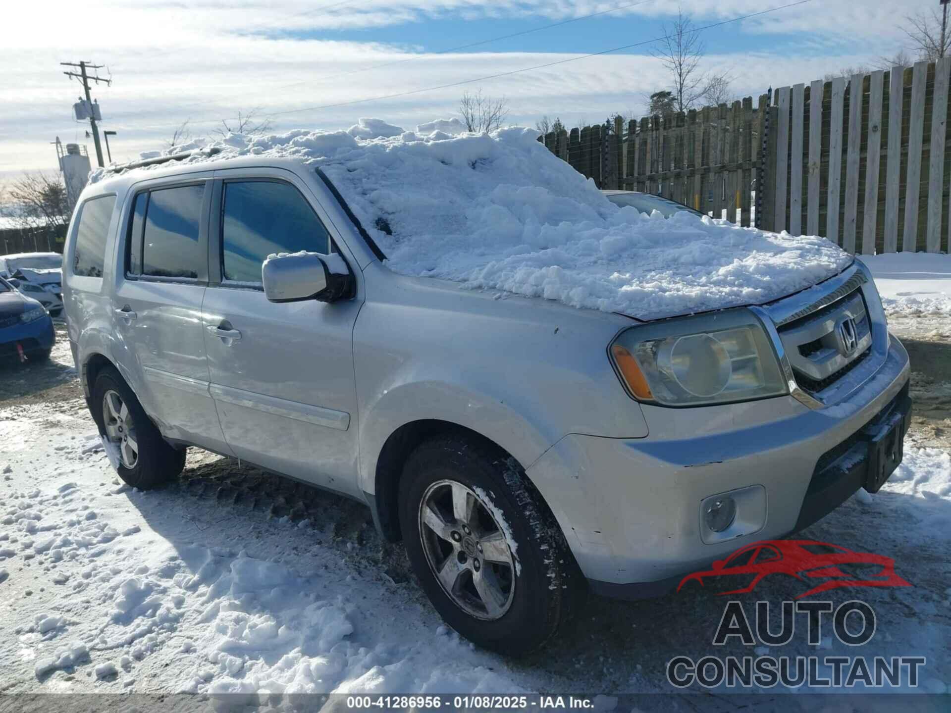 HONDA PILOT 2009 - 5FNYF48579B017935