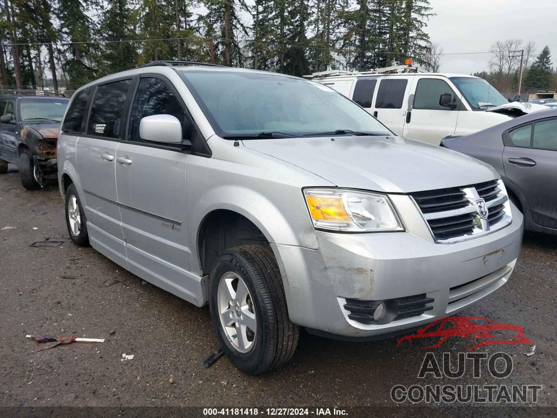 DODGE GRAND CARAVAN 2010 - 2D4RN5D14AR147179