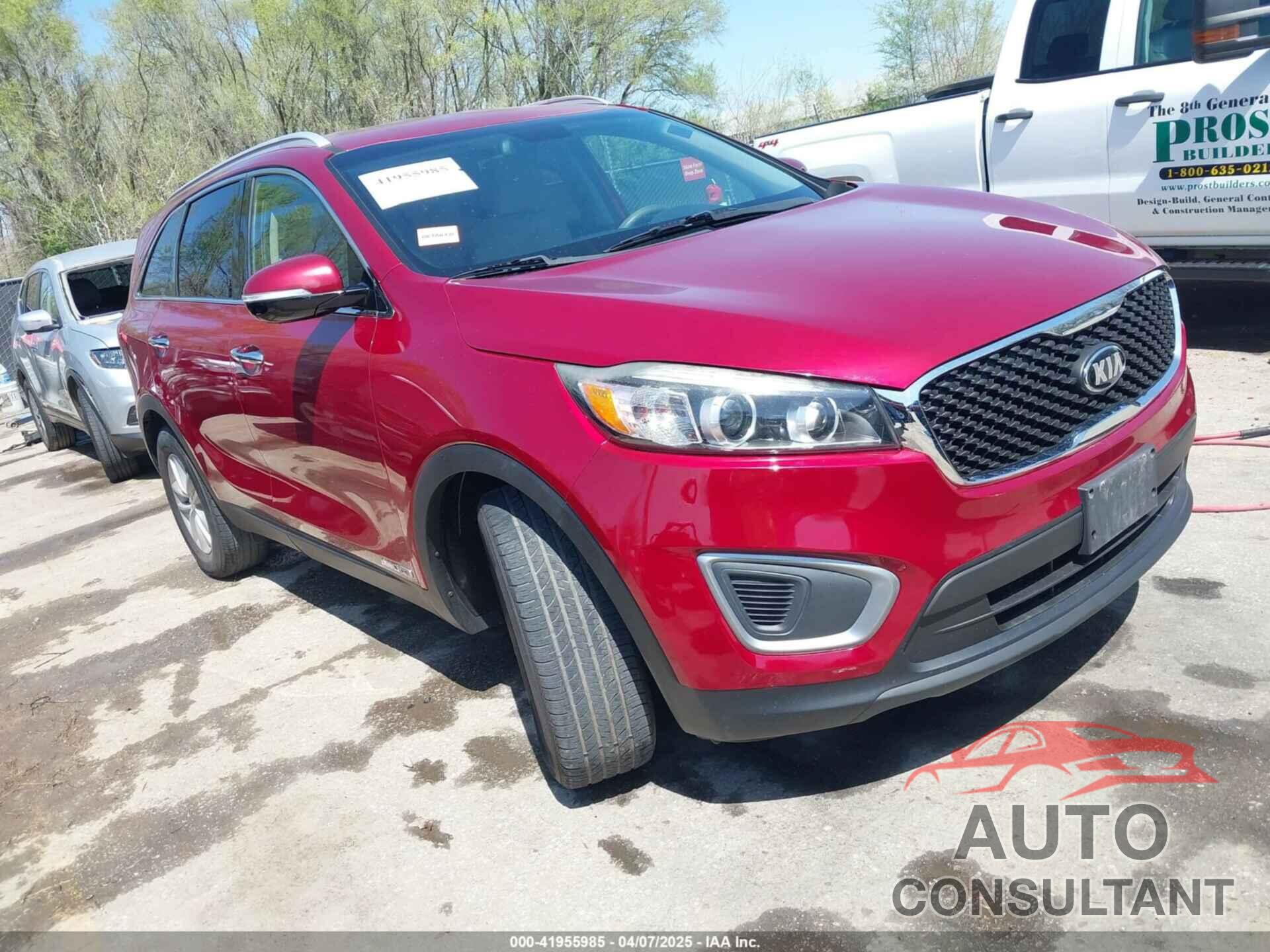 KIA SORENTO 2017 - 5XYPGDA54HG191973