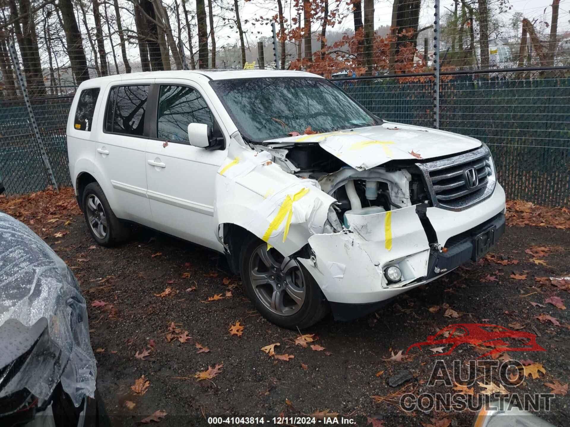 HONDA PILOT 2015 - 5FNYF3H34FB014107