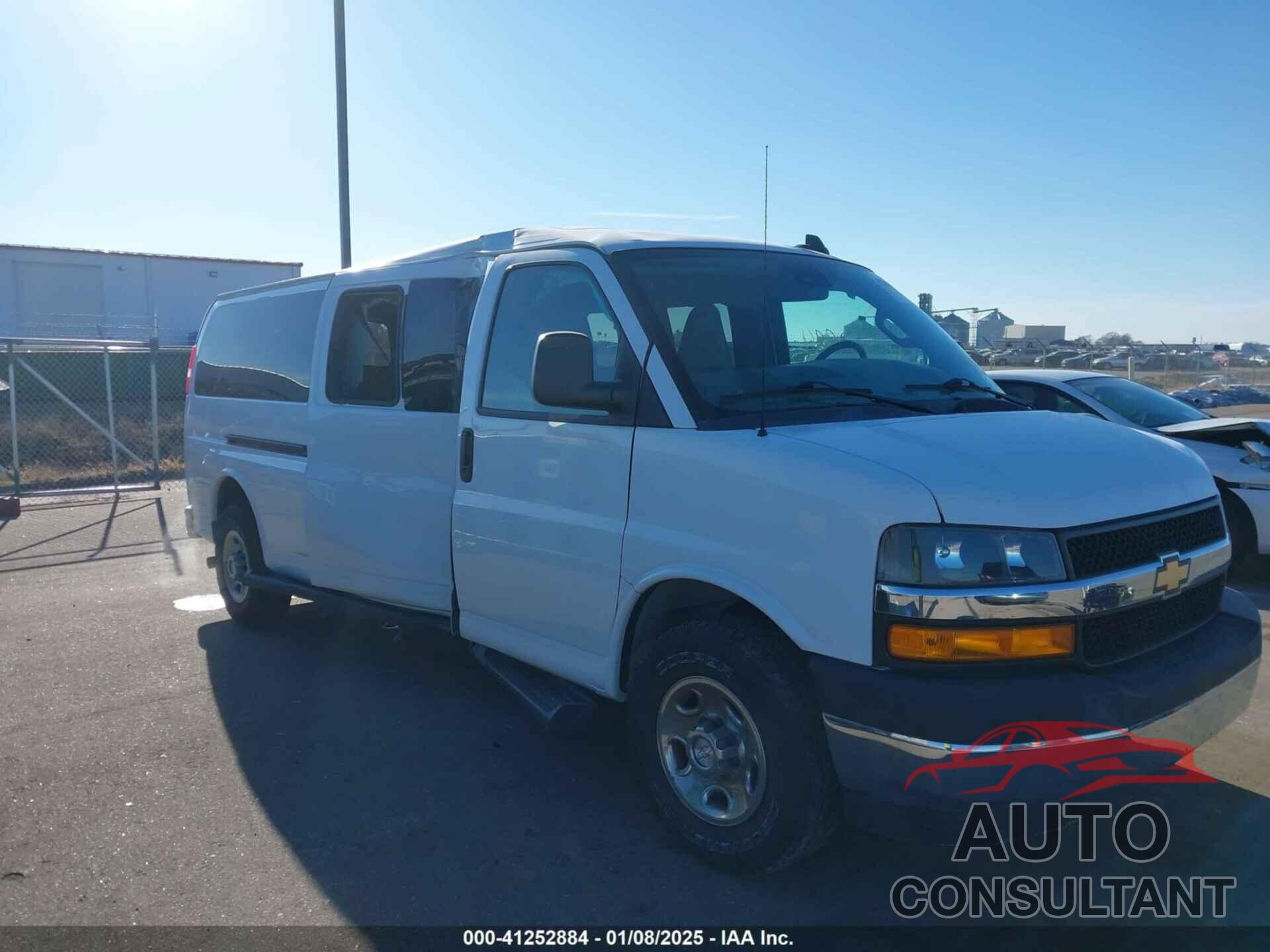 CHEVROLET EXPRESS 3500 2019 - 1GAZGPFG8K1212330