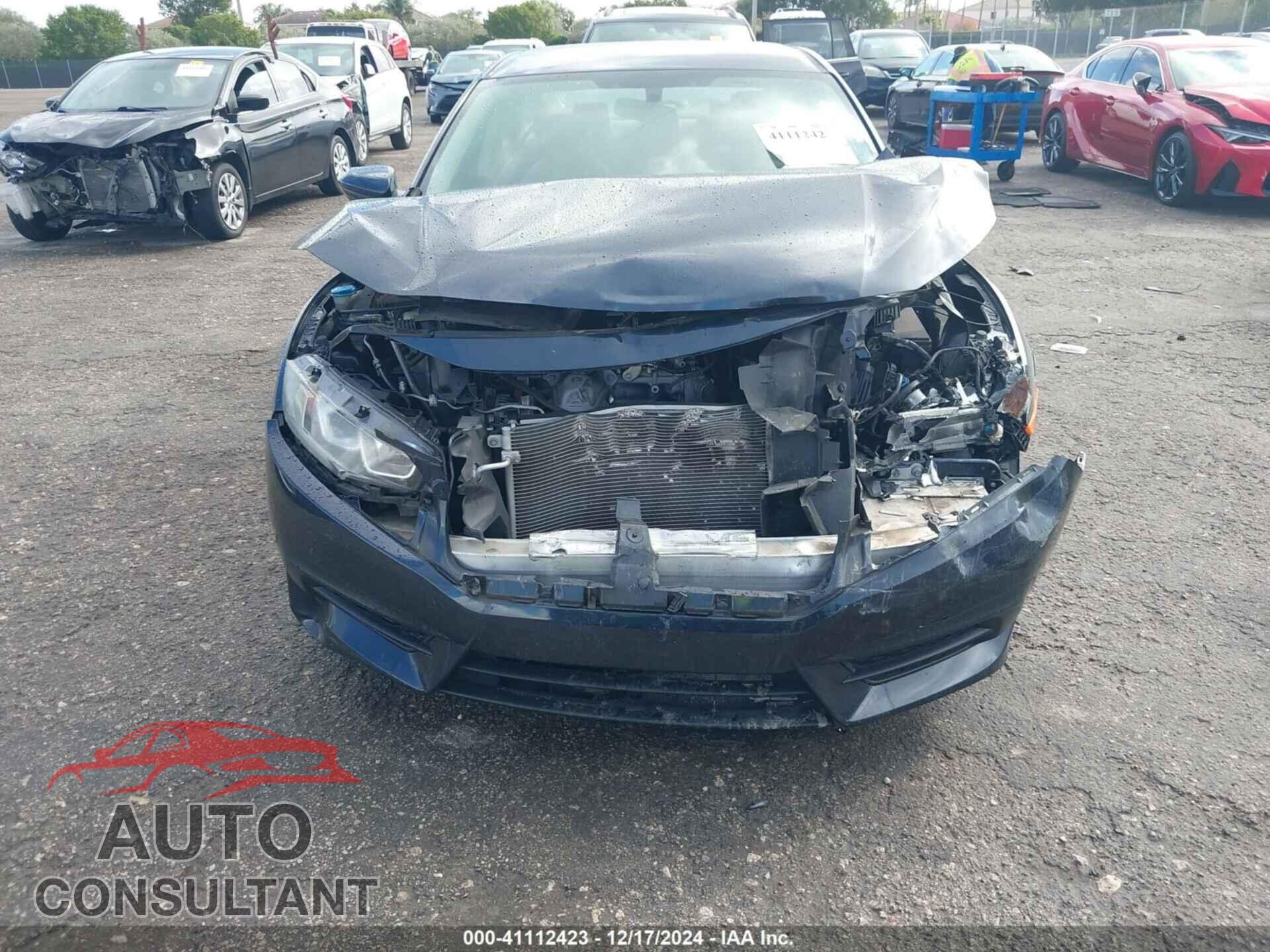 HONDA CIVIC 2018 - 19XFC2F50JE040183