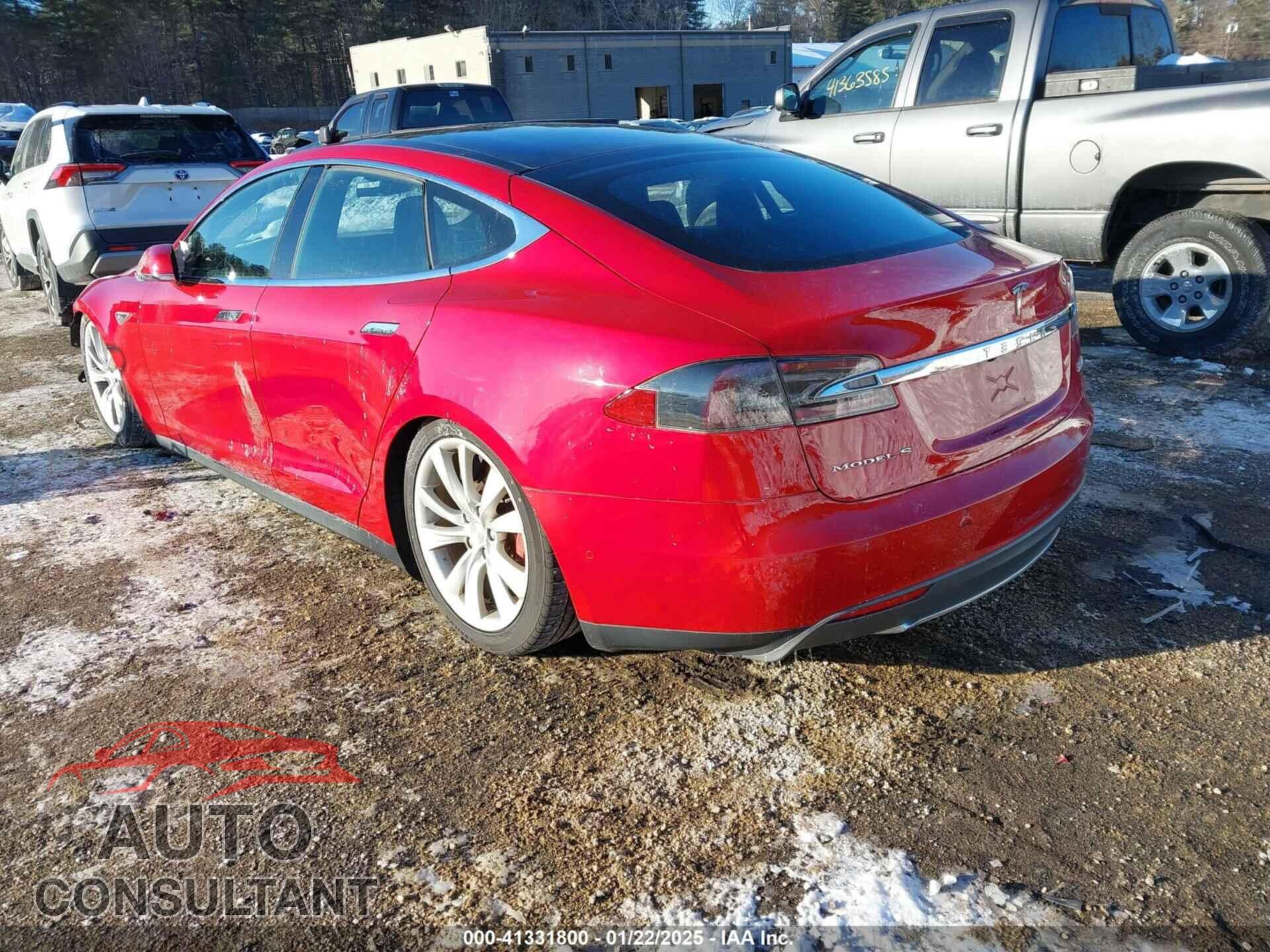 TESLA MODEL S 2016 - 5YJSA1E45GF124011