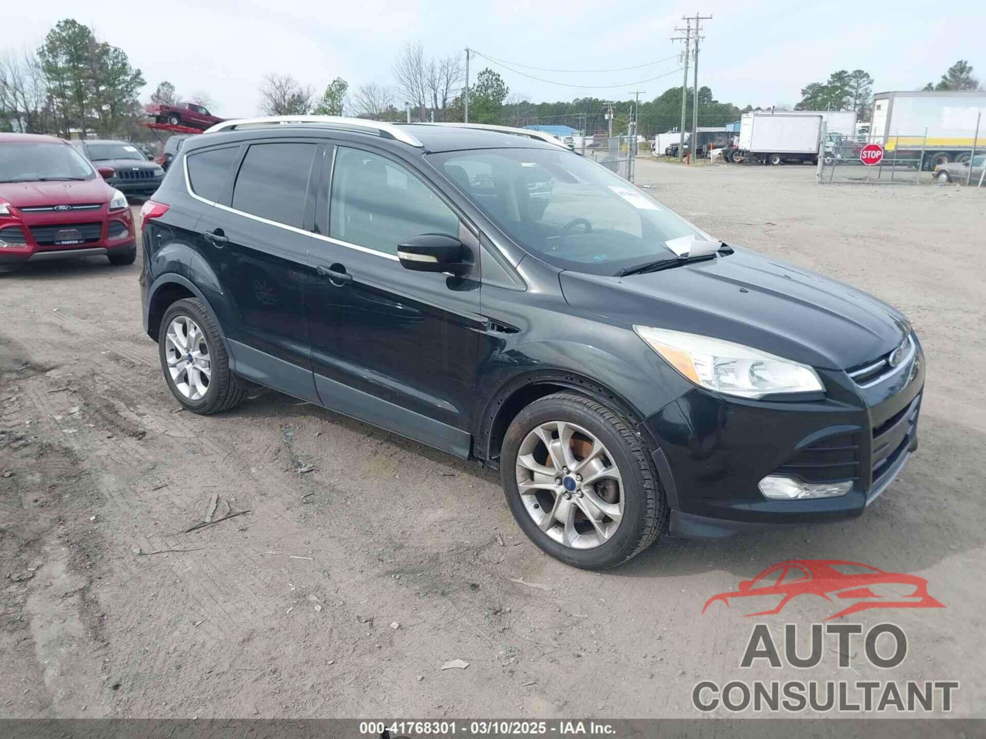 FORD ESCAPE 2015 - 1FMCU9JX5FUB15563