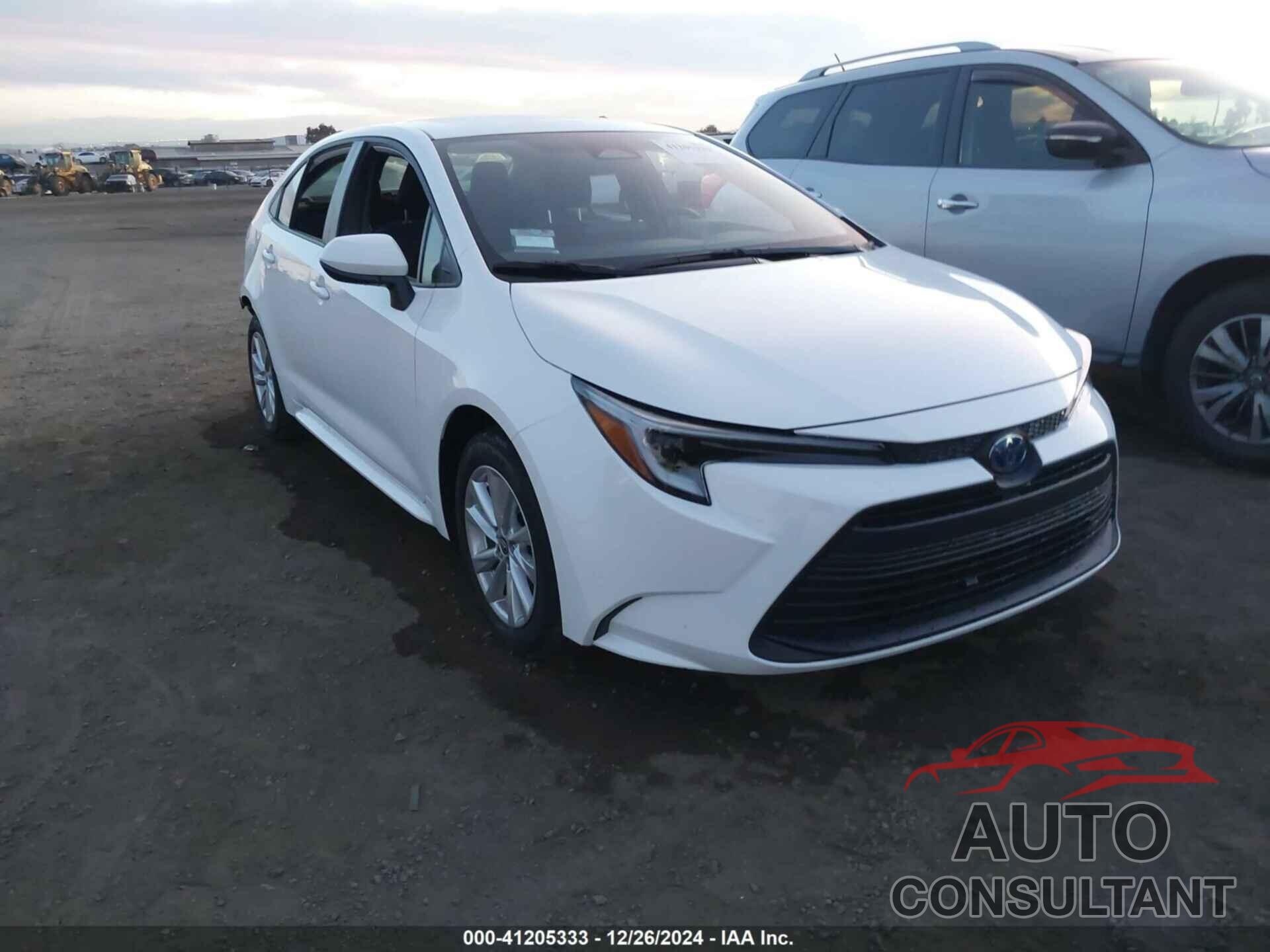 TOYOTA COROLLA 2024 - JTDBCMFE8R3062588