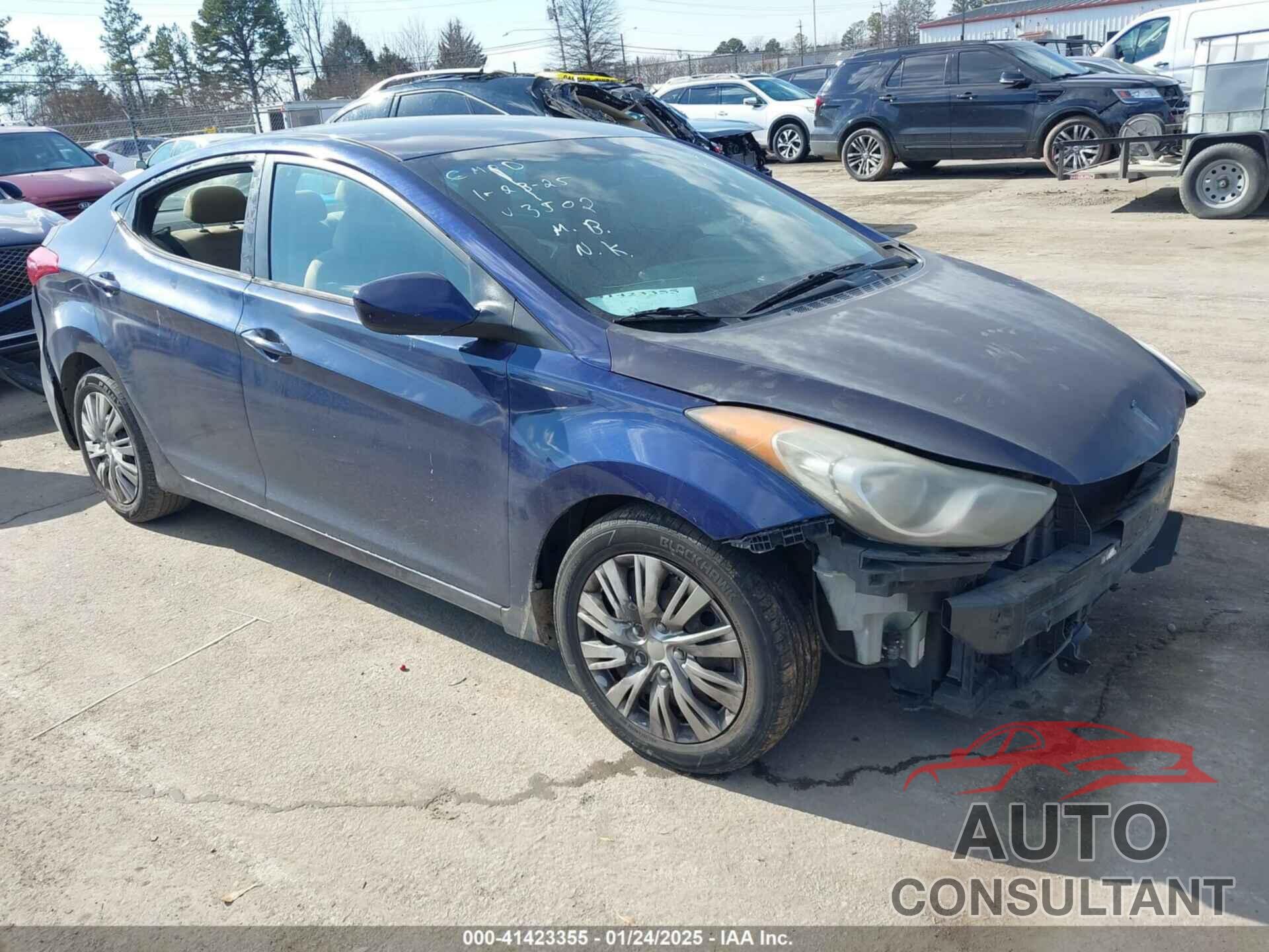 HYUNDAI ELANTRA 2013 - 5NPDH4AE2DH223502
