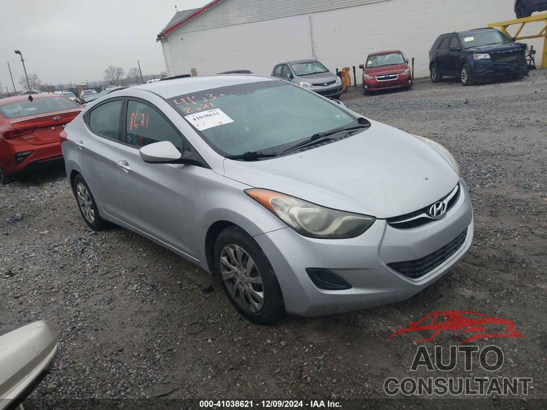 HYUNDAI ELANTRA 2011 - 5NPDH4AE0BH018550