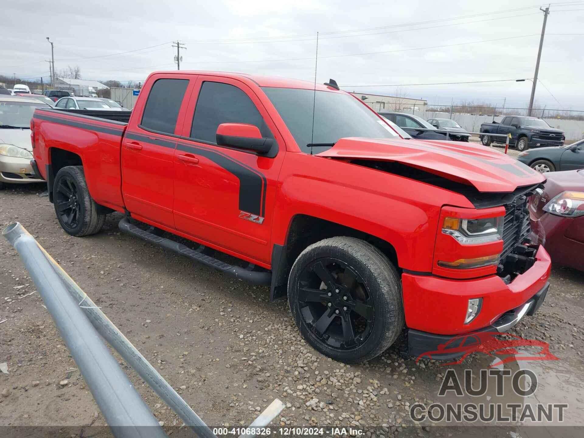 CHEVROLET SILVERADO 1500 2017 - 1GCVKREC7HZ135331