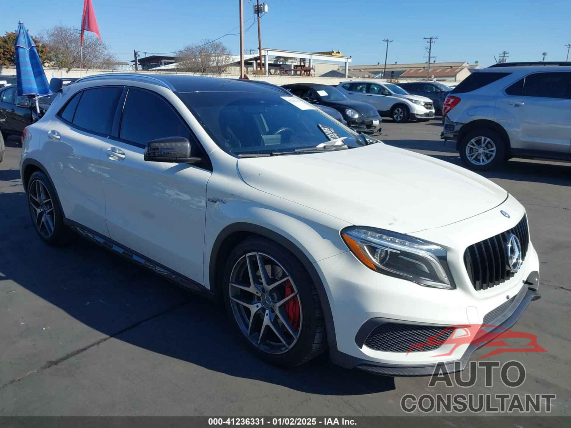 MERCEDES-BENZ AMG GLA 45 2016 - WDDTG5CB4GJ201316