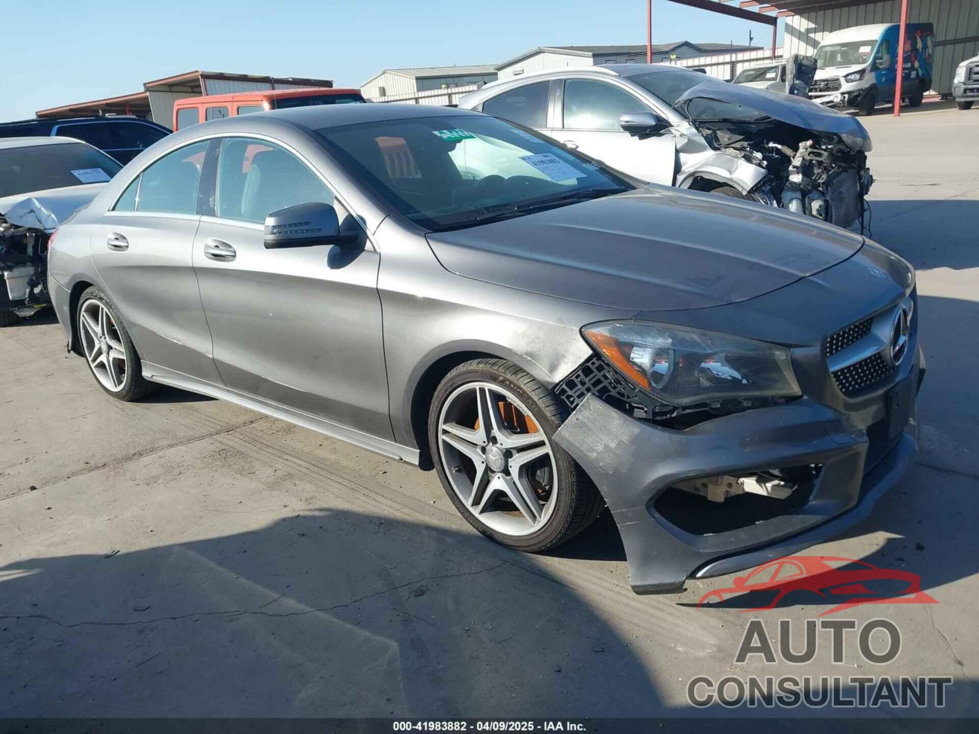 MERCEDES-BENZ CLA 250 2015 - WDDSJ4EB0FN201454