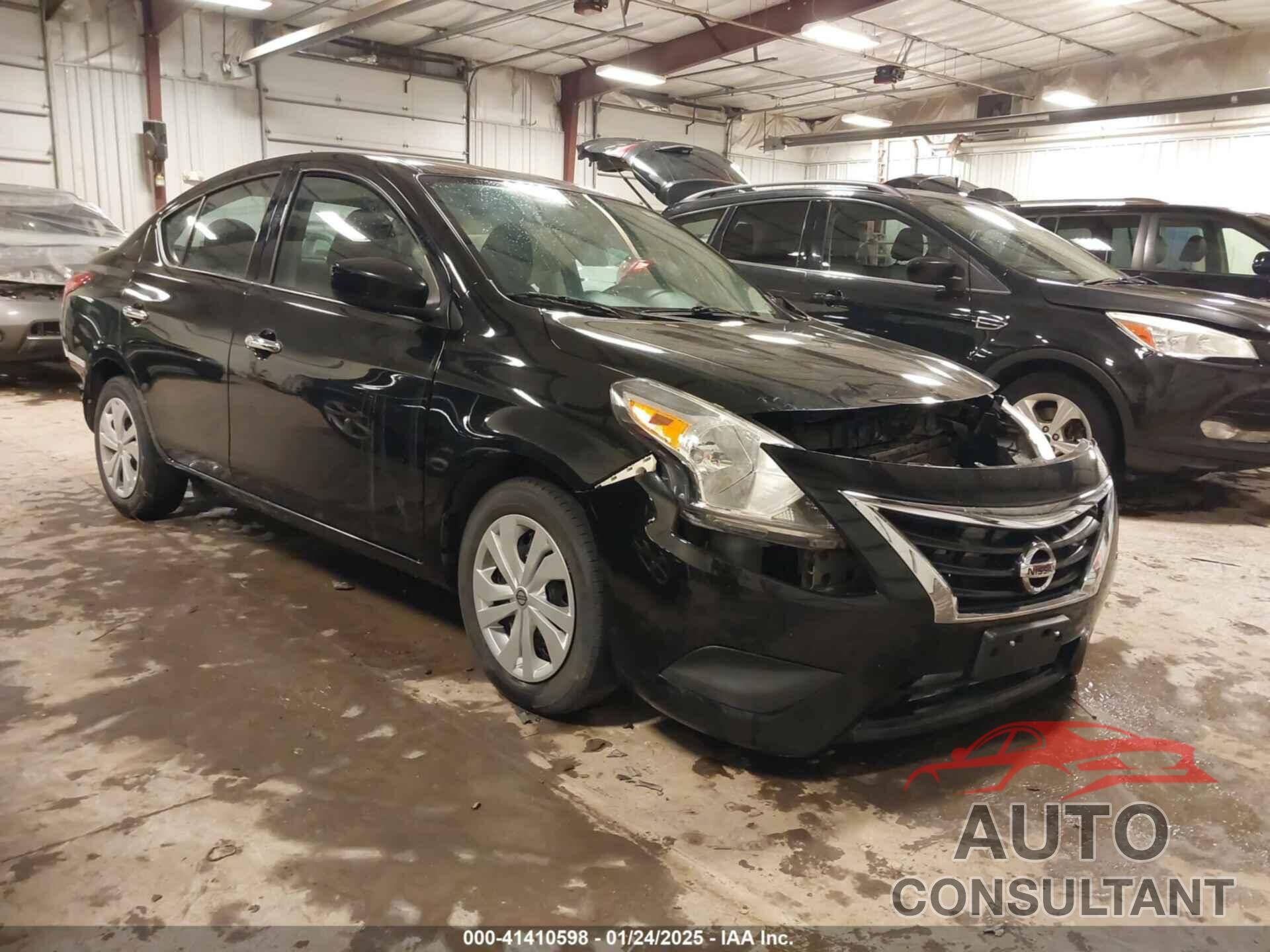 NISSAN VERSA 2019 - 3N1CN7AP4KL840245