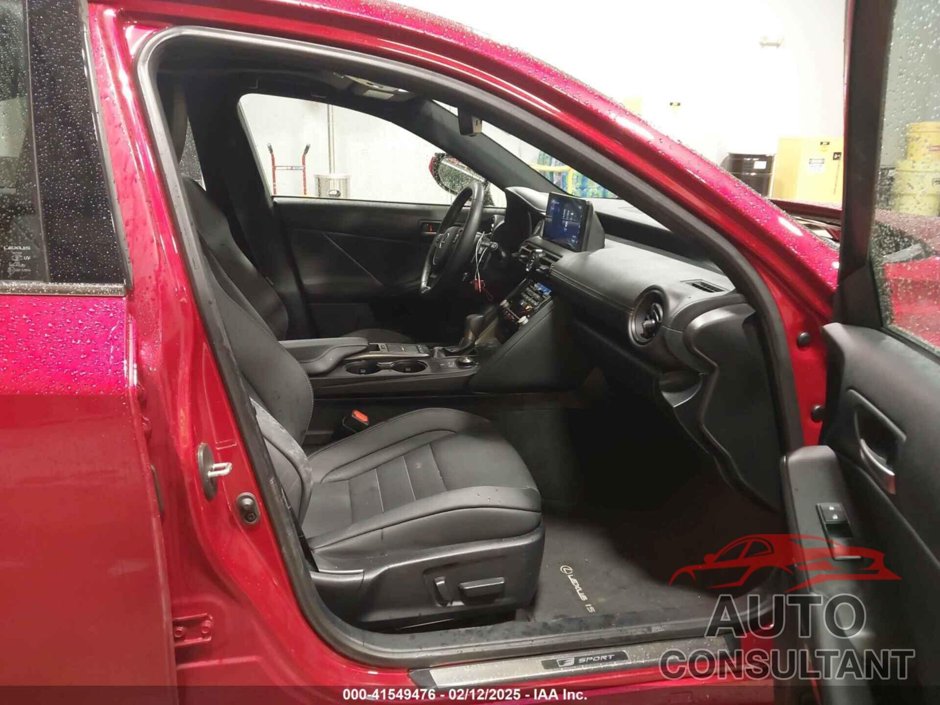 LEXUS IS 350 2023 - JTHGZ1B28P5067949
