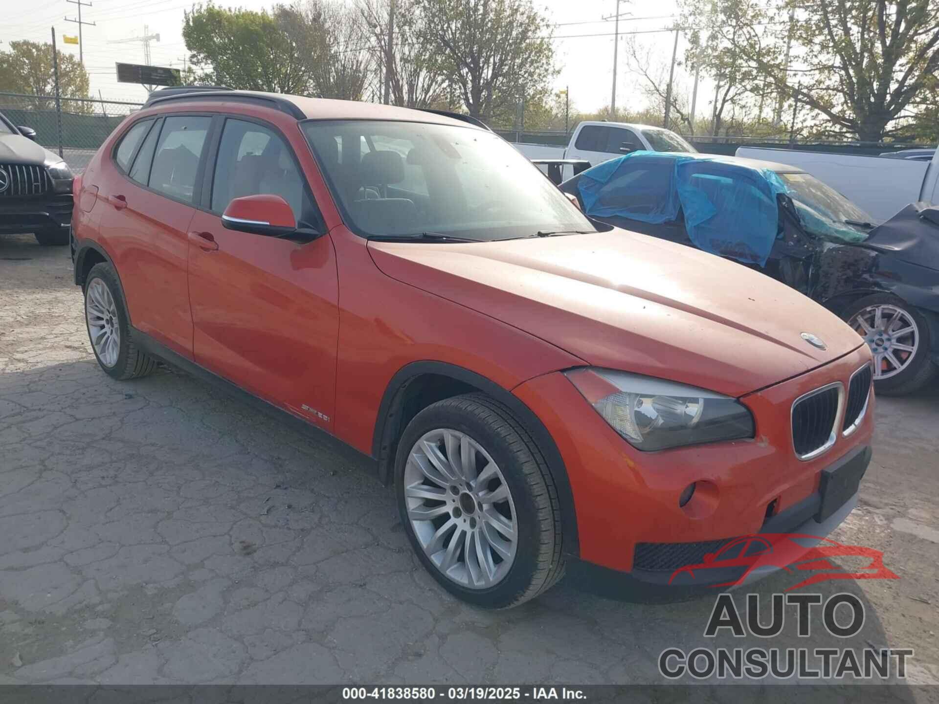 BMW X1 2014 - WBAVM1C50EVW53376