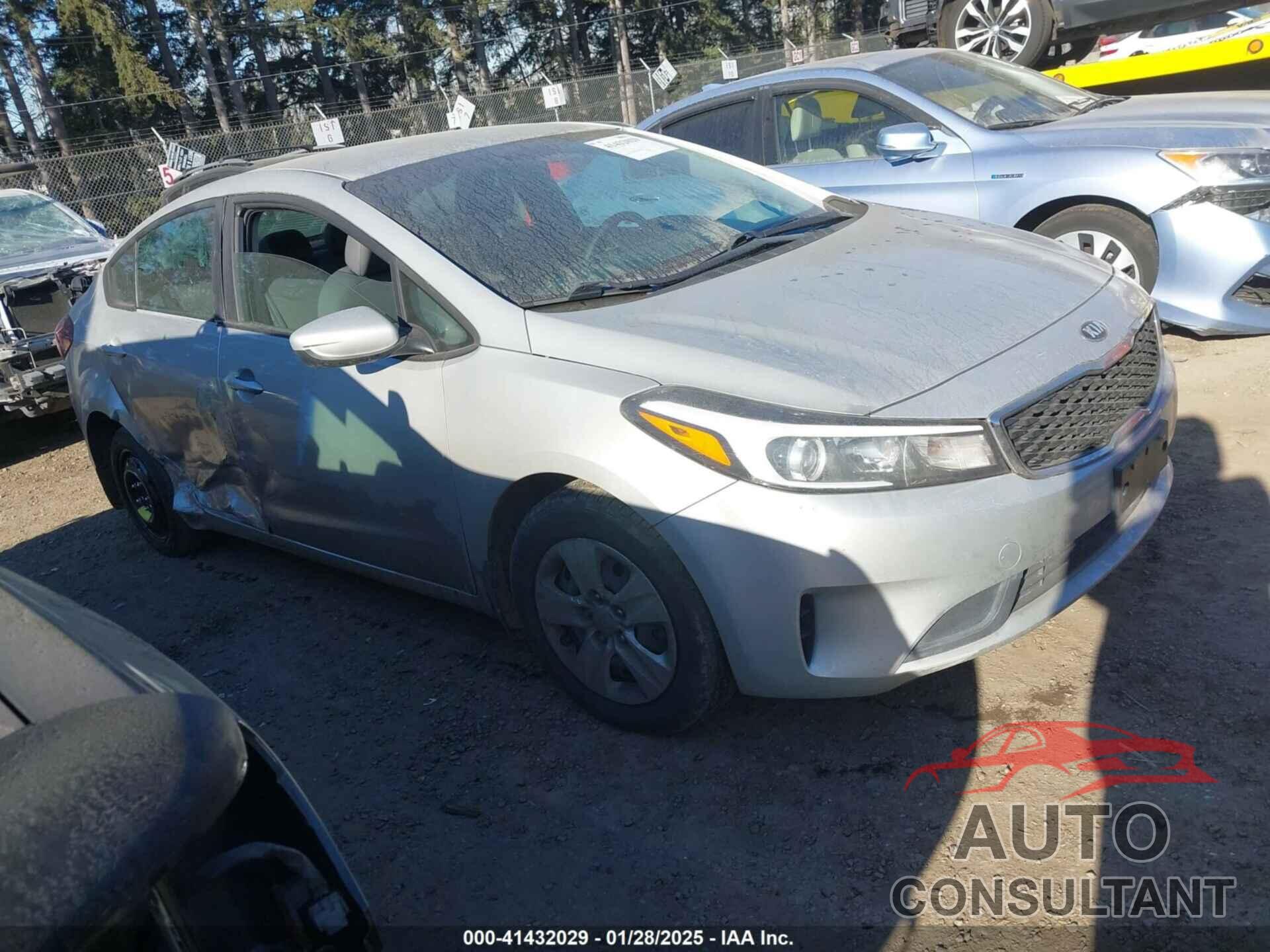 KIA FORTE 2018 - 3KPFK4A72JE236469