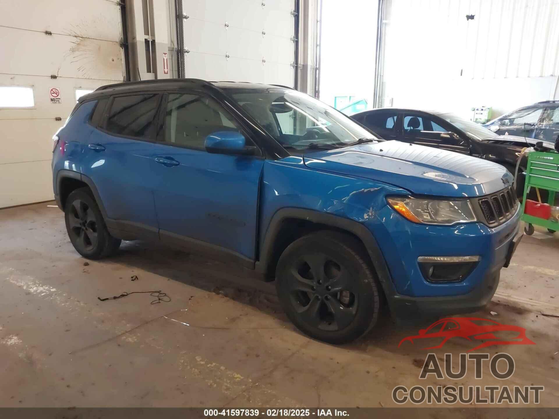 JEEP COMPASS 2019 - 3C4NJDBB7KT741048