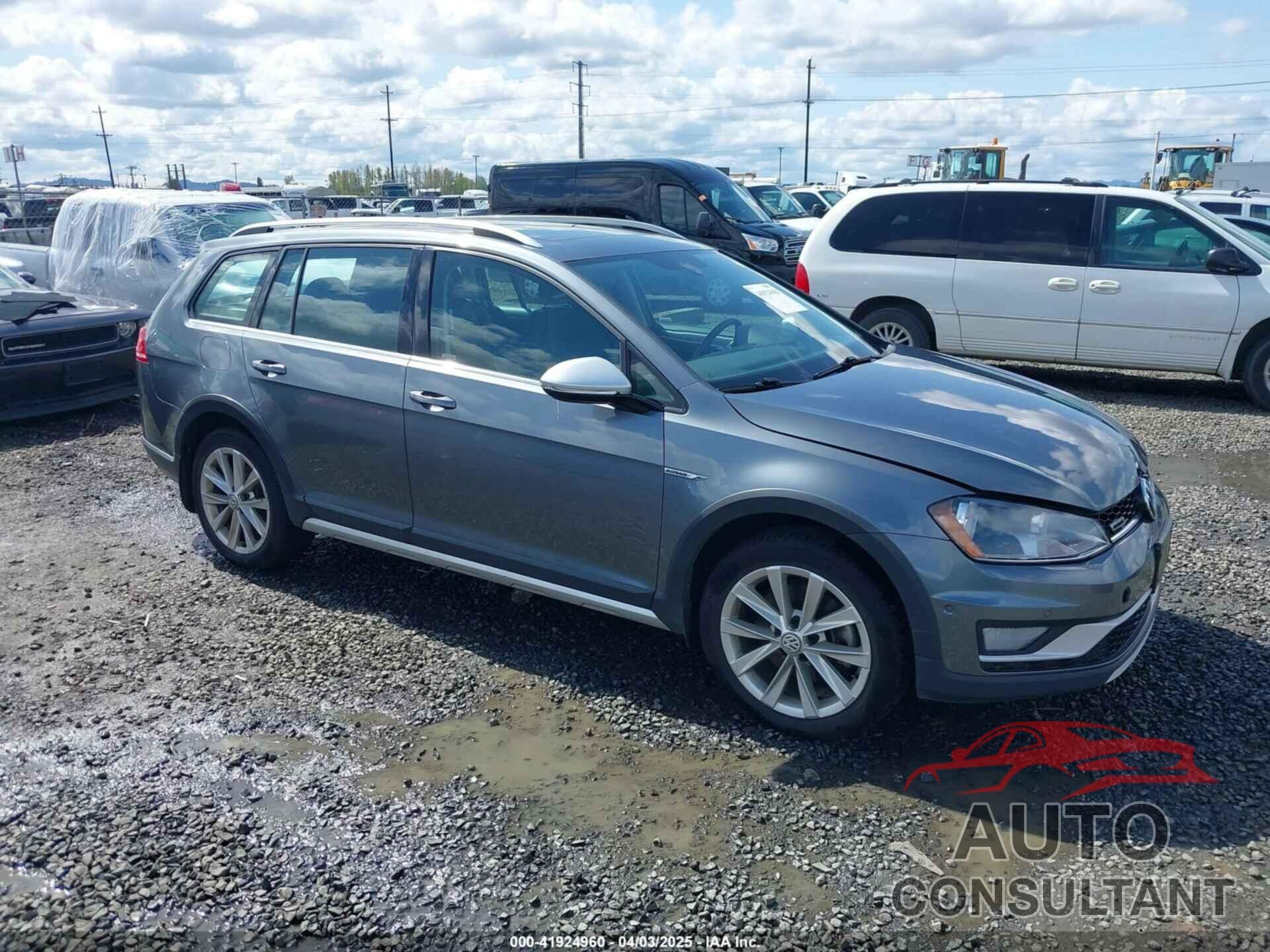 VOLKSWAGEN GOLF ALLTRACK 2017 - 3VWH17AU8HM531138