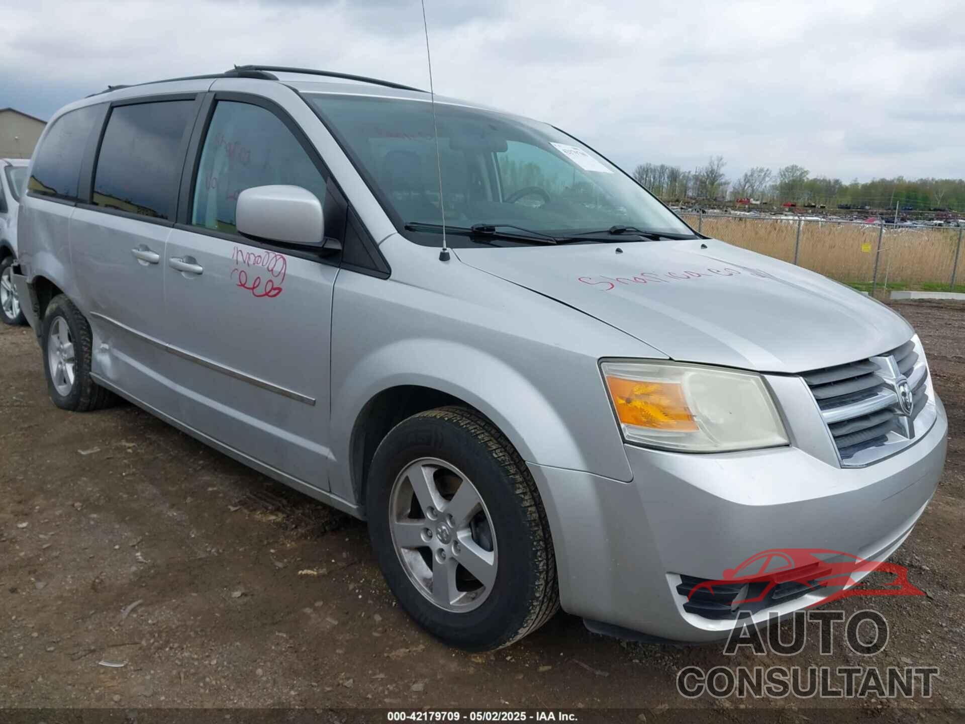 DODGE GRAND CARAVAN 2010 - 2D4RN5D13AR251193
