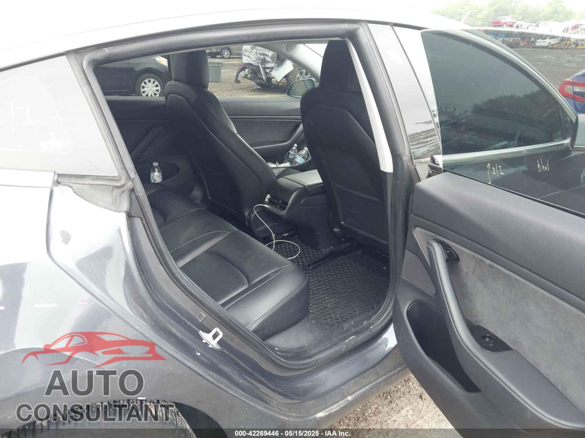 TESLA MODEL 3 2019 - 5YJ3E1EA9KF362435