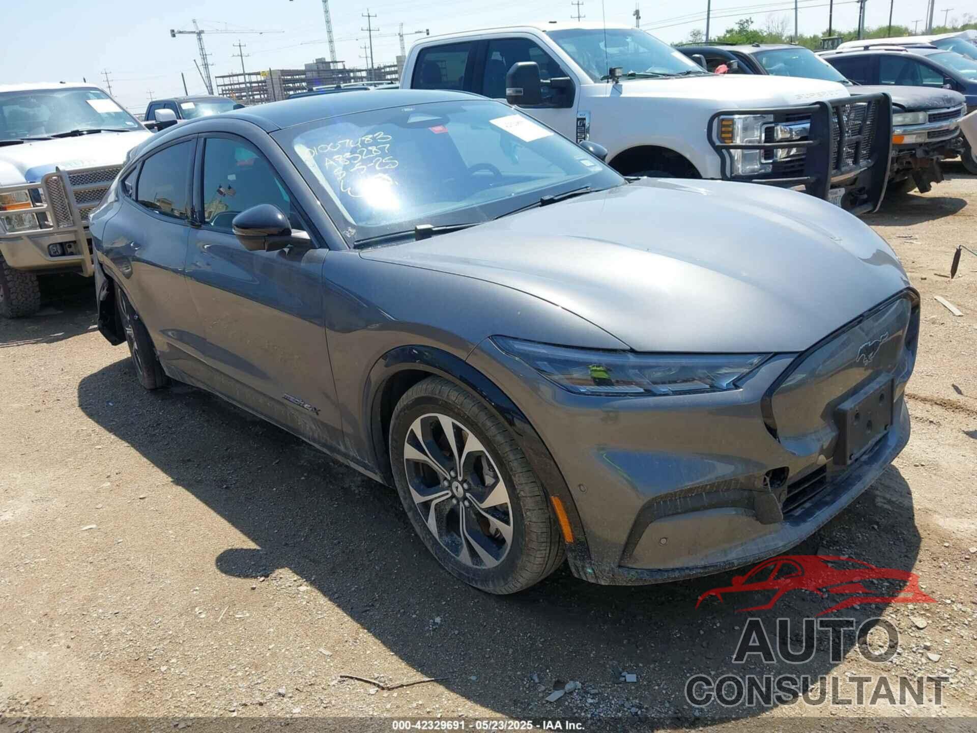 FORD MUSTANG MACH-E 2023 - 3FMTK3SU3PMA83287