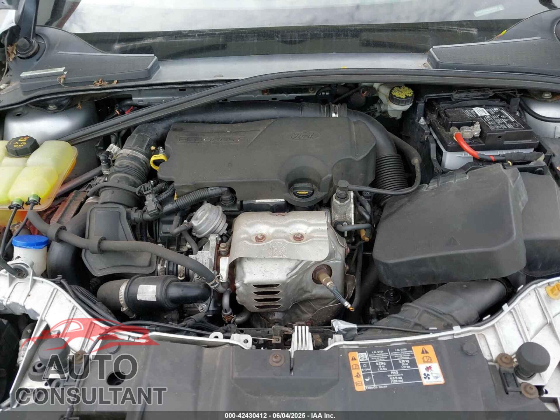 FORD FOCUS 2016 - 1FADP3FE3GL280819