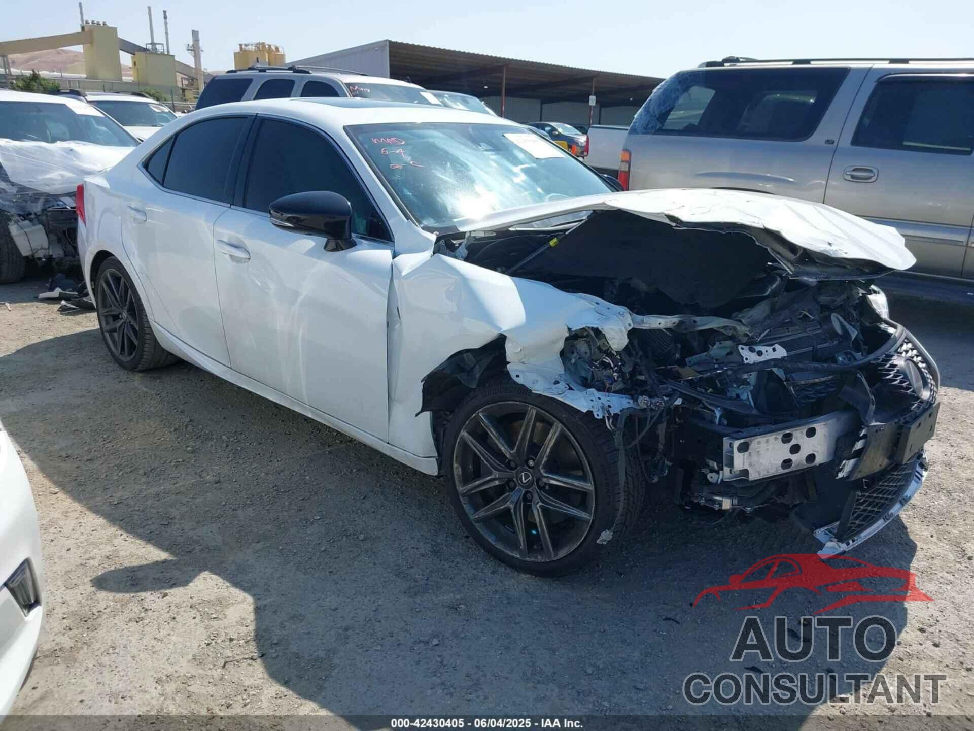 LEXUS IS 300 2020 - JTHGA1D22L5107134